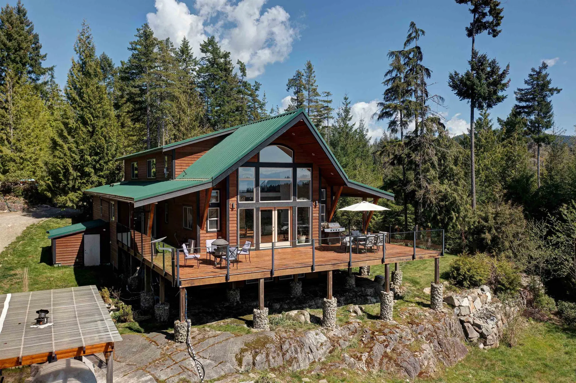 Property at 9340 Stephens Way, Halfmoon Bay, BC
