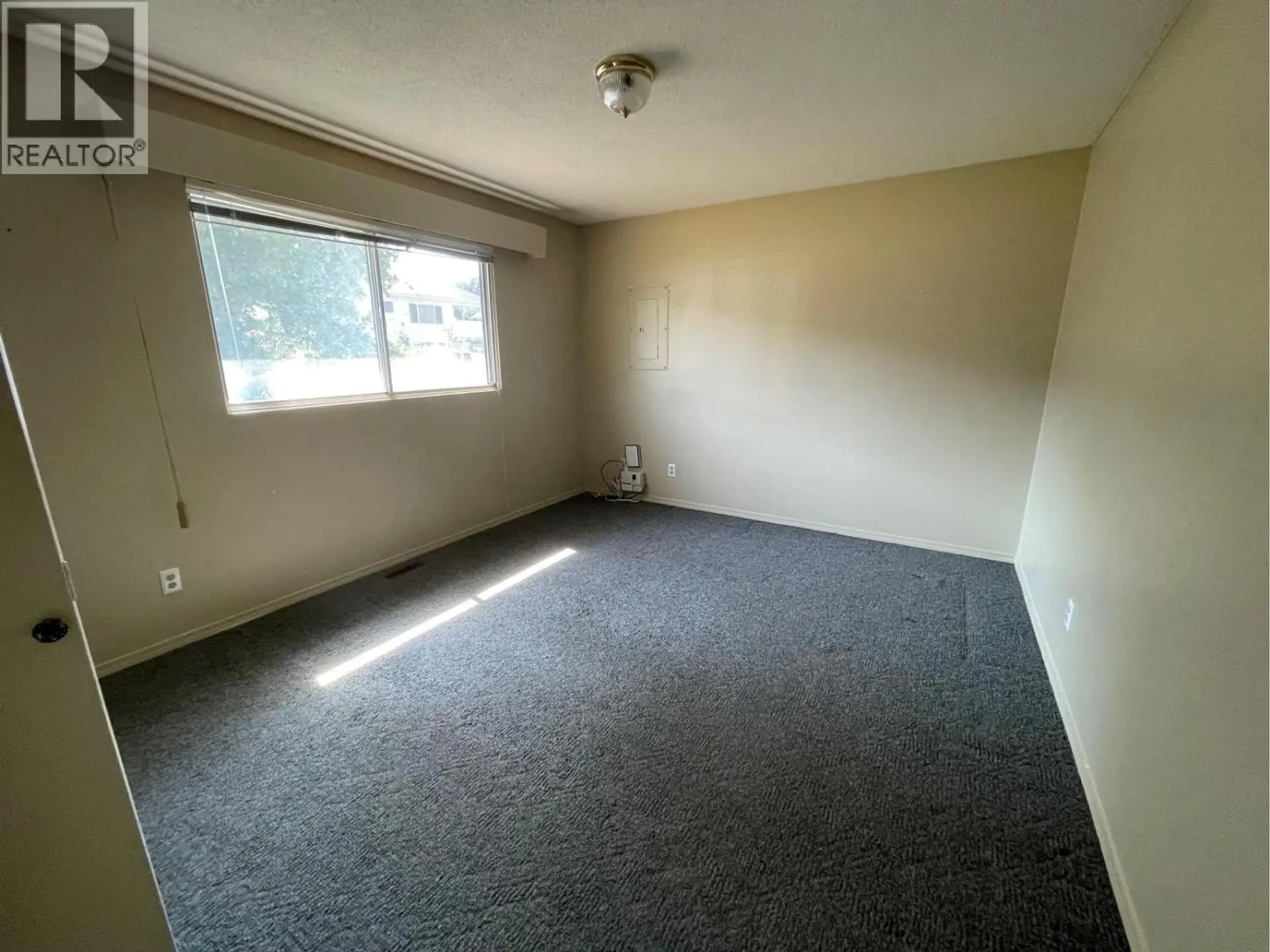 3805 22 Avenue - Image 5