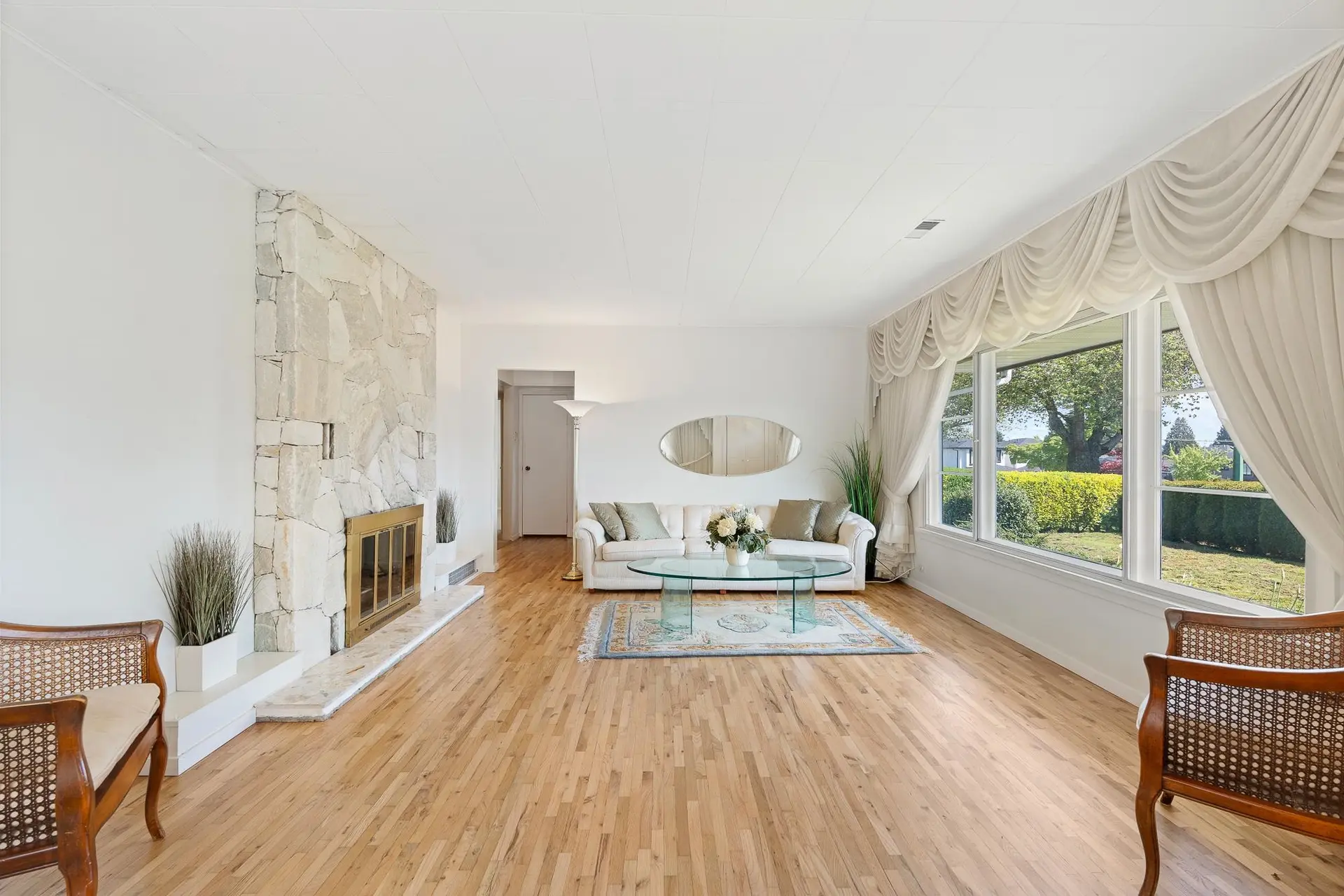 3975 Spruce Street - Image 2