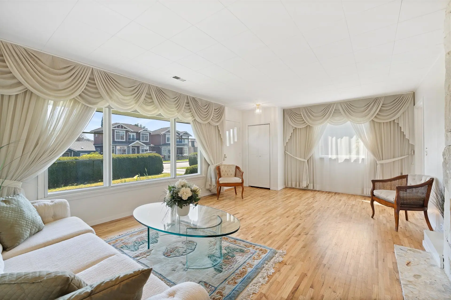 3975 Spruce Street - Image 3