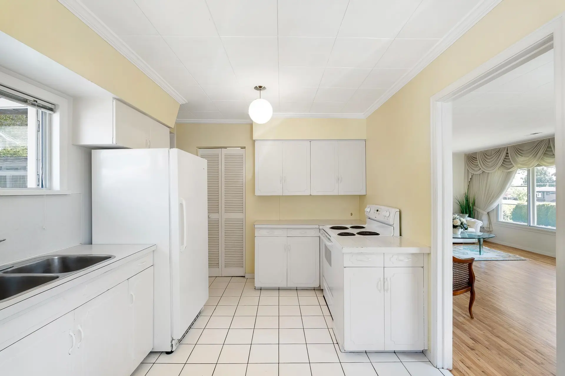 3975 Spruce Street - Image 5