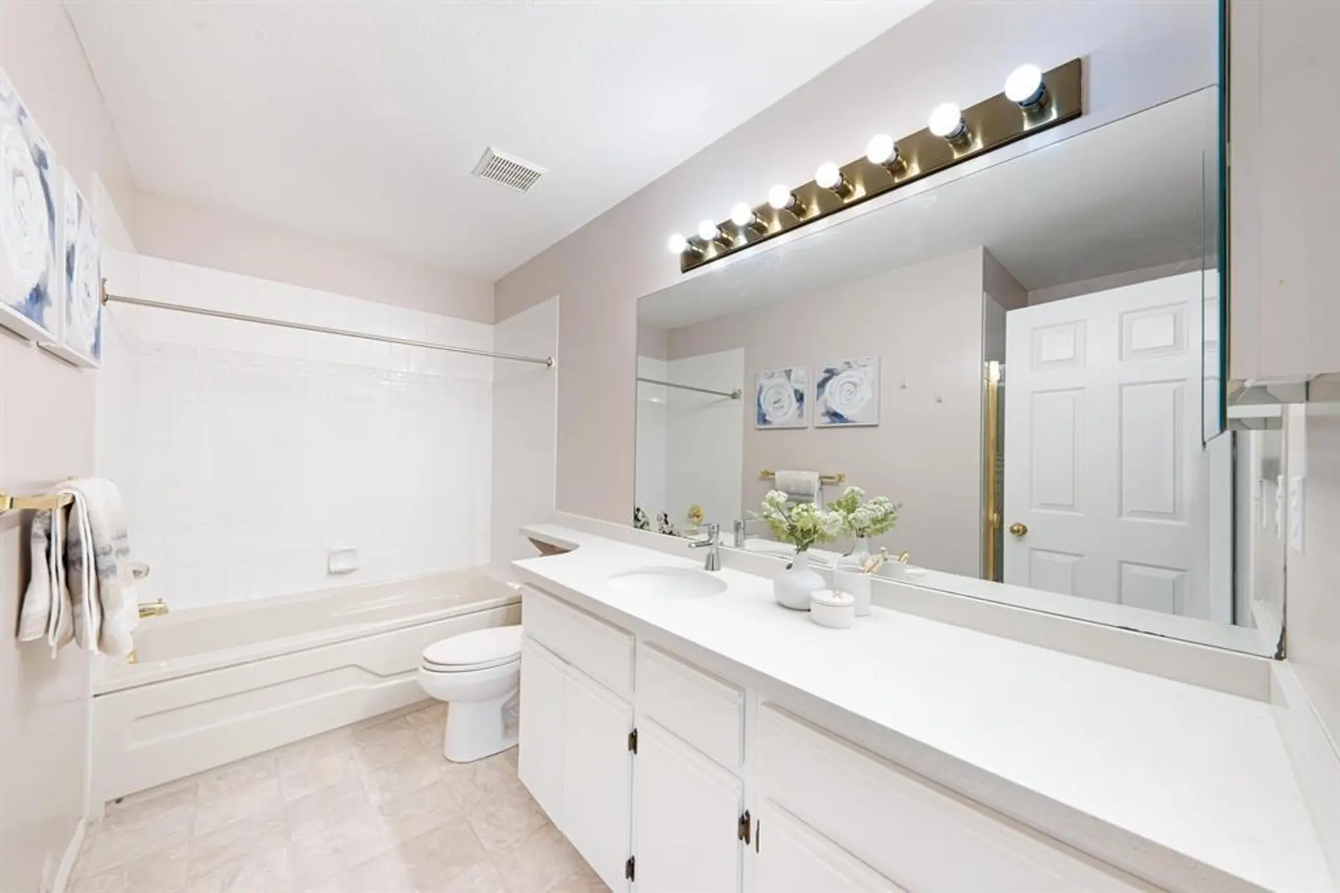 #416 6866 Nicholson Road - Image 12