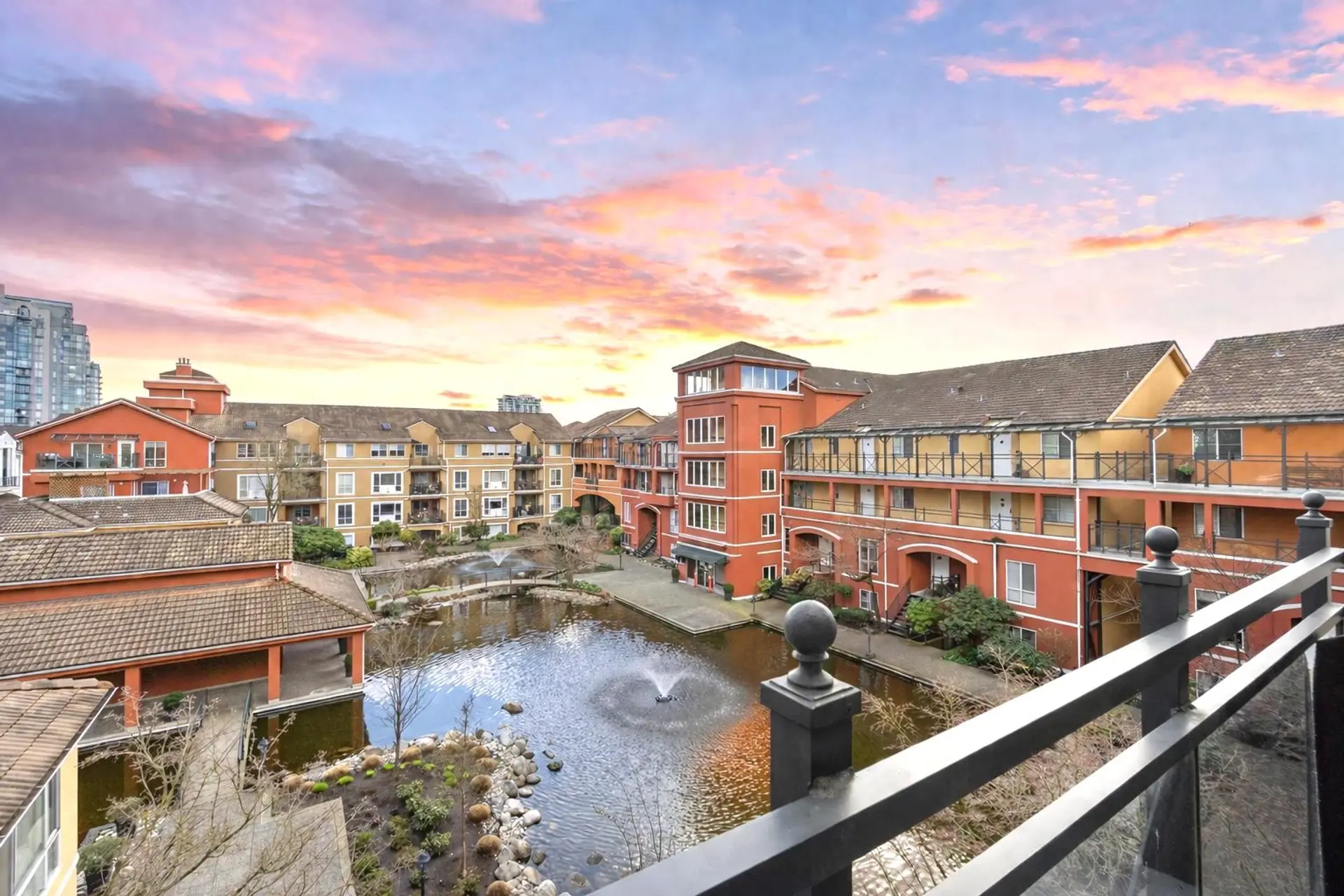 Property at #425 3 Rialto Court, New Westminster, BC