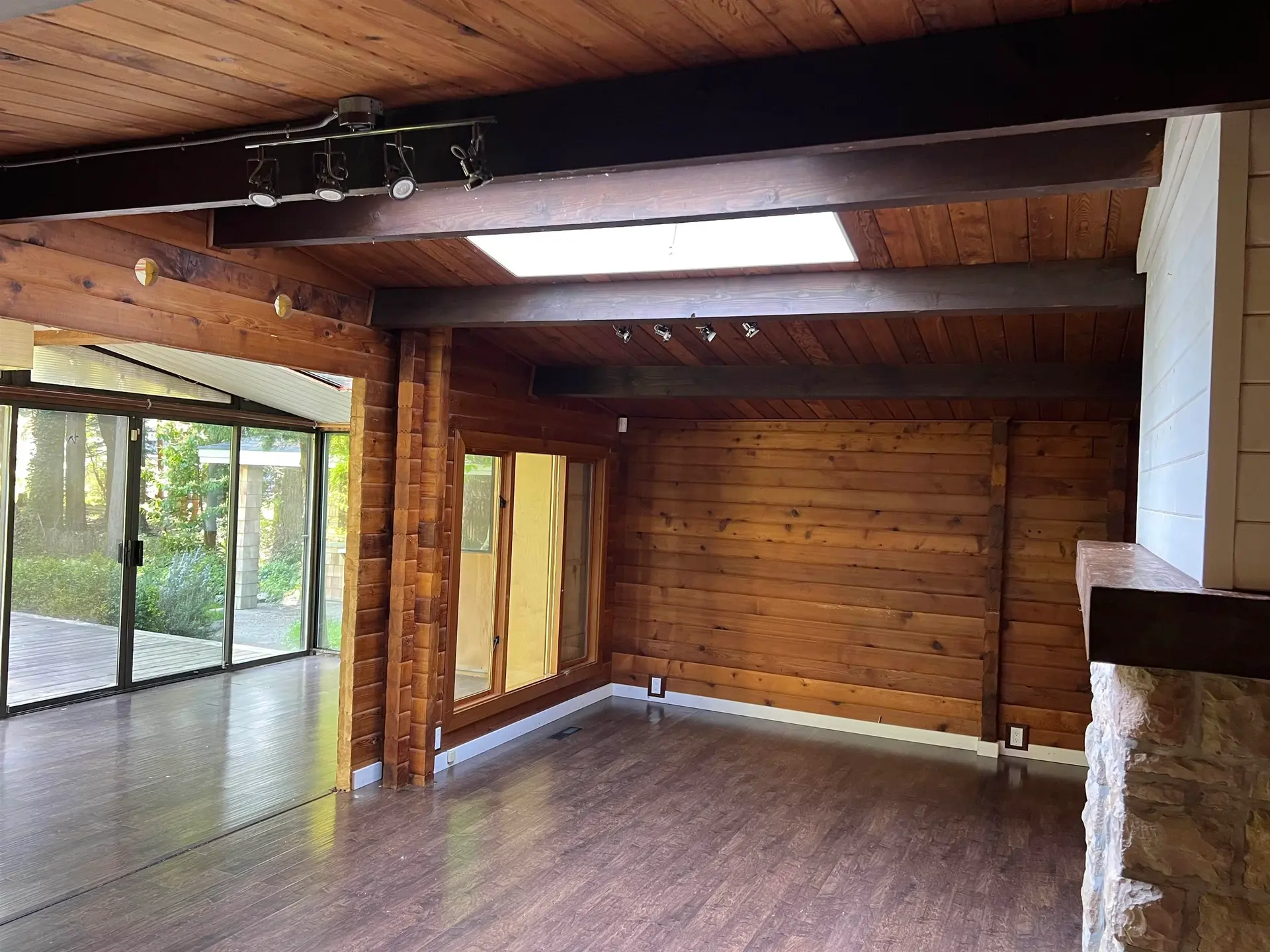 12564 24 Avenue - Image 5