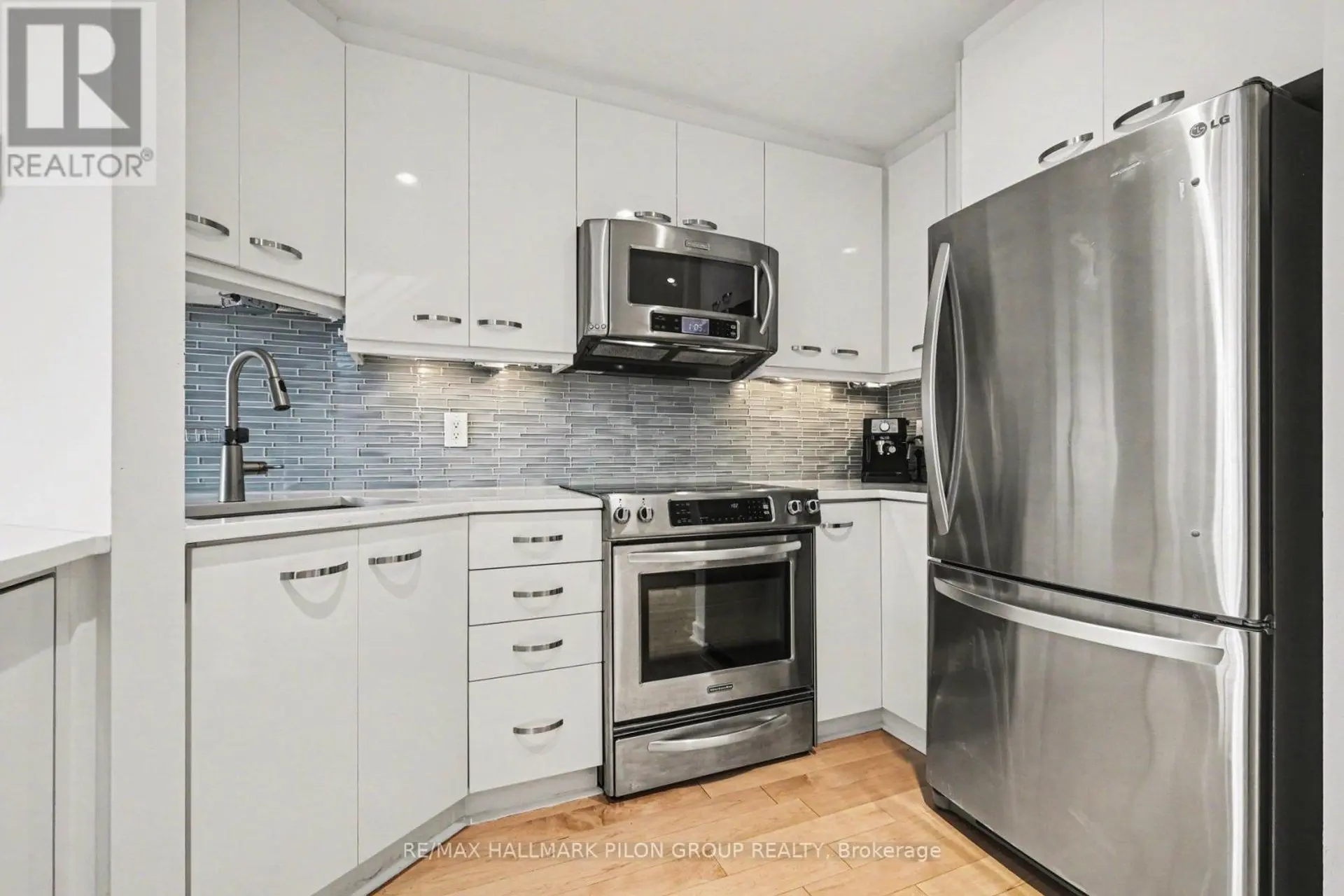 #29 202 ST. PATRICK STREET - Image 8