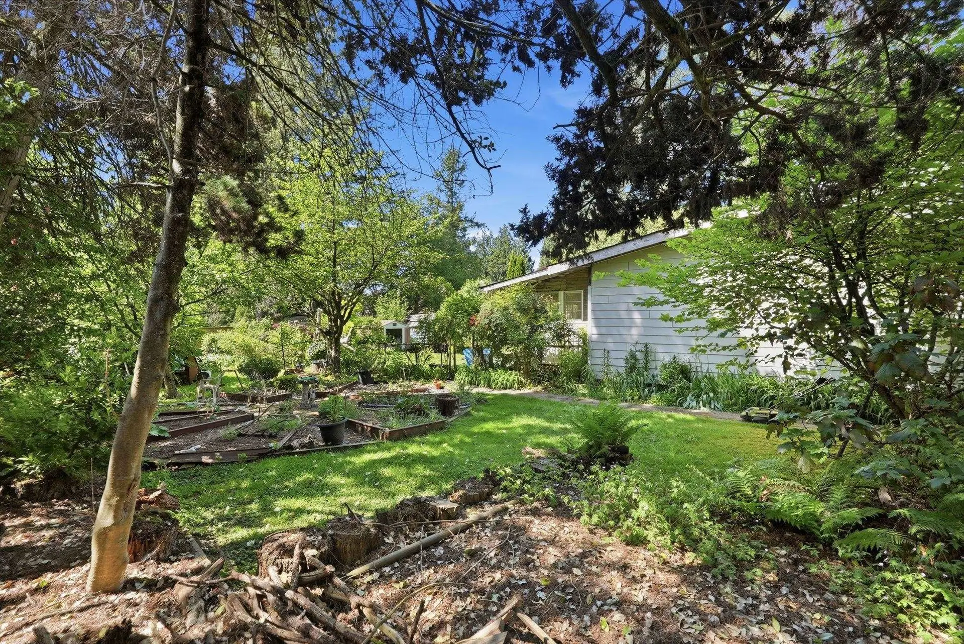 8983 Trattle Street - Image 12