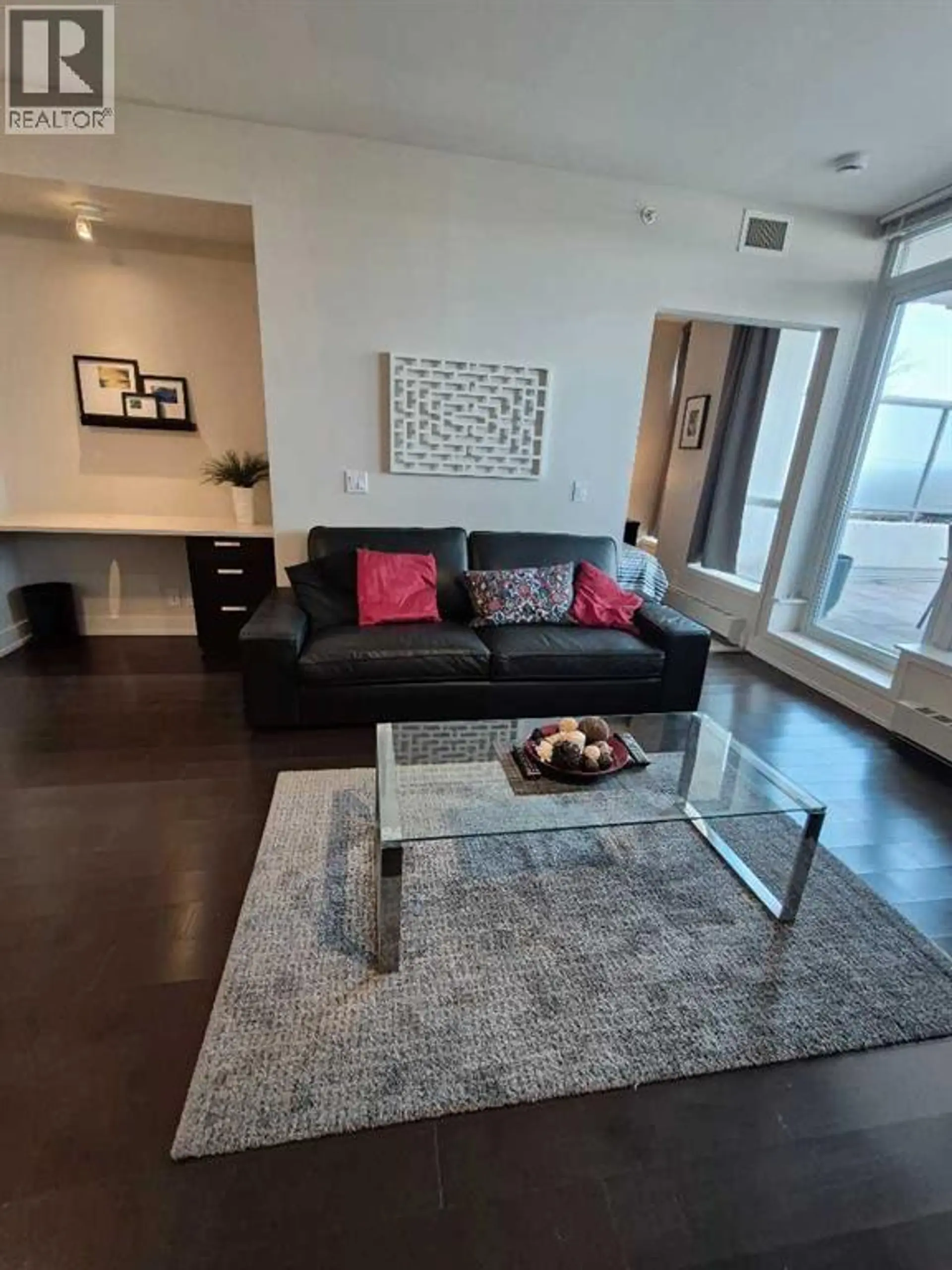 #722 222 Riverfront Avenue SW - Image 3