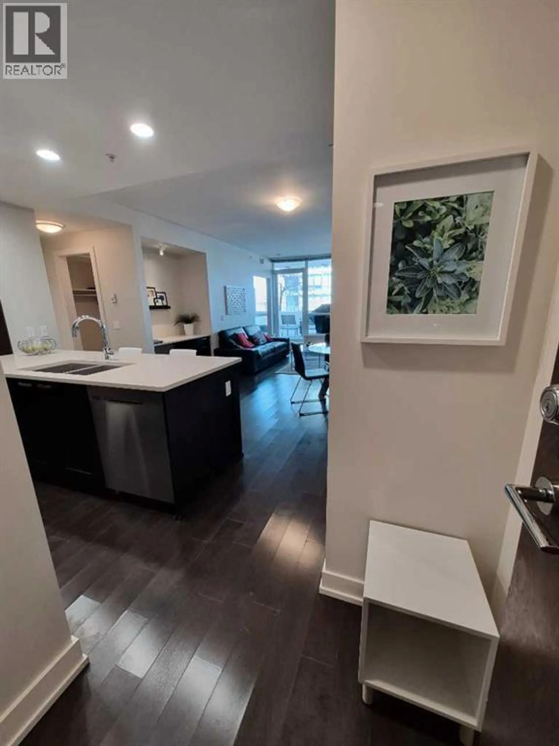 #722 222 Riverfront Avenue SW - Image 4