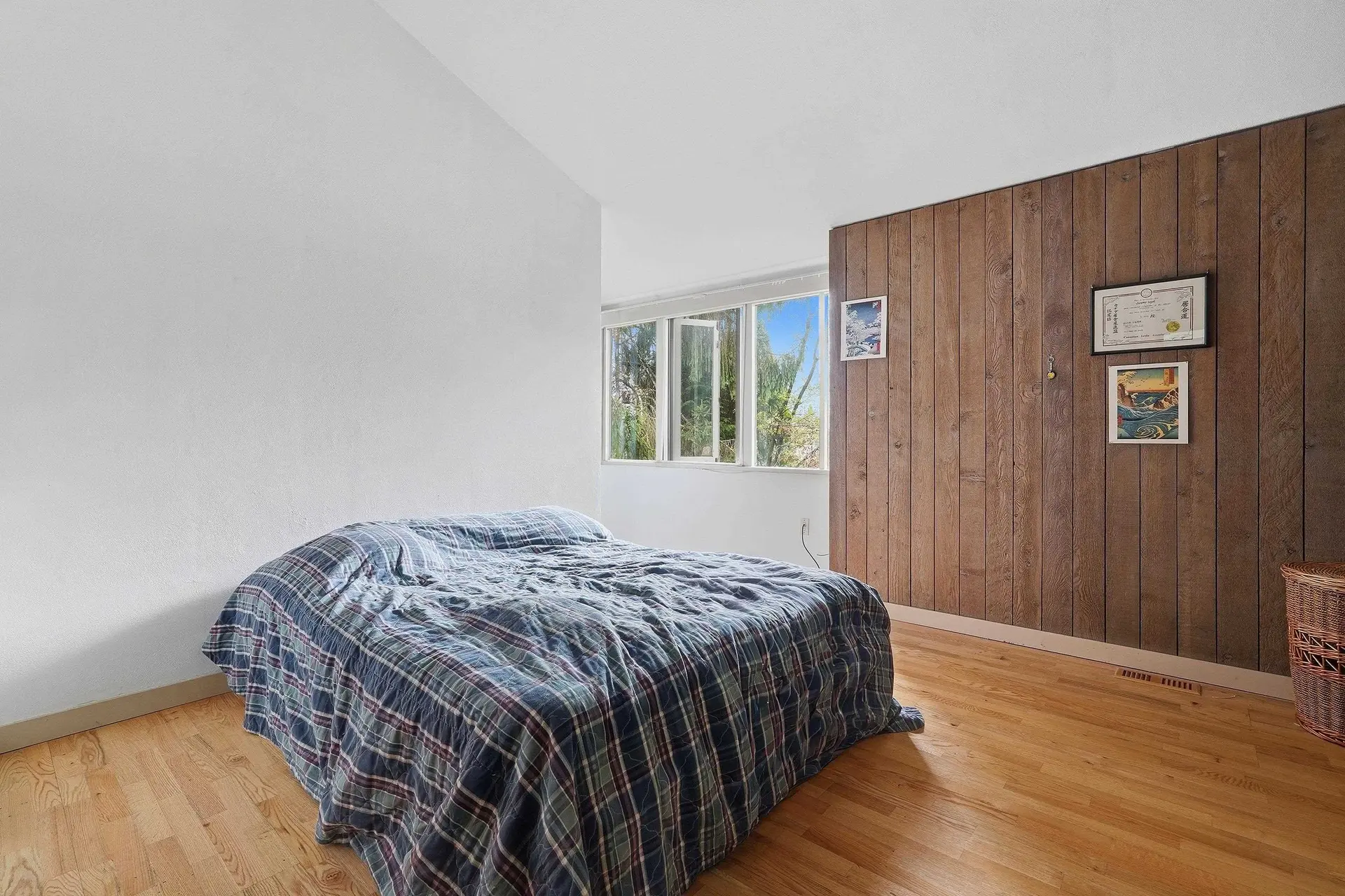 792 W 54th Avenue - Image 12