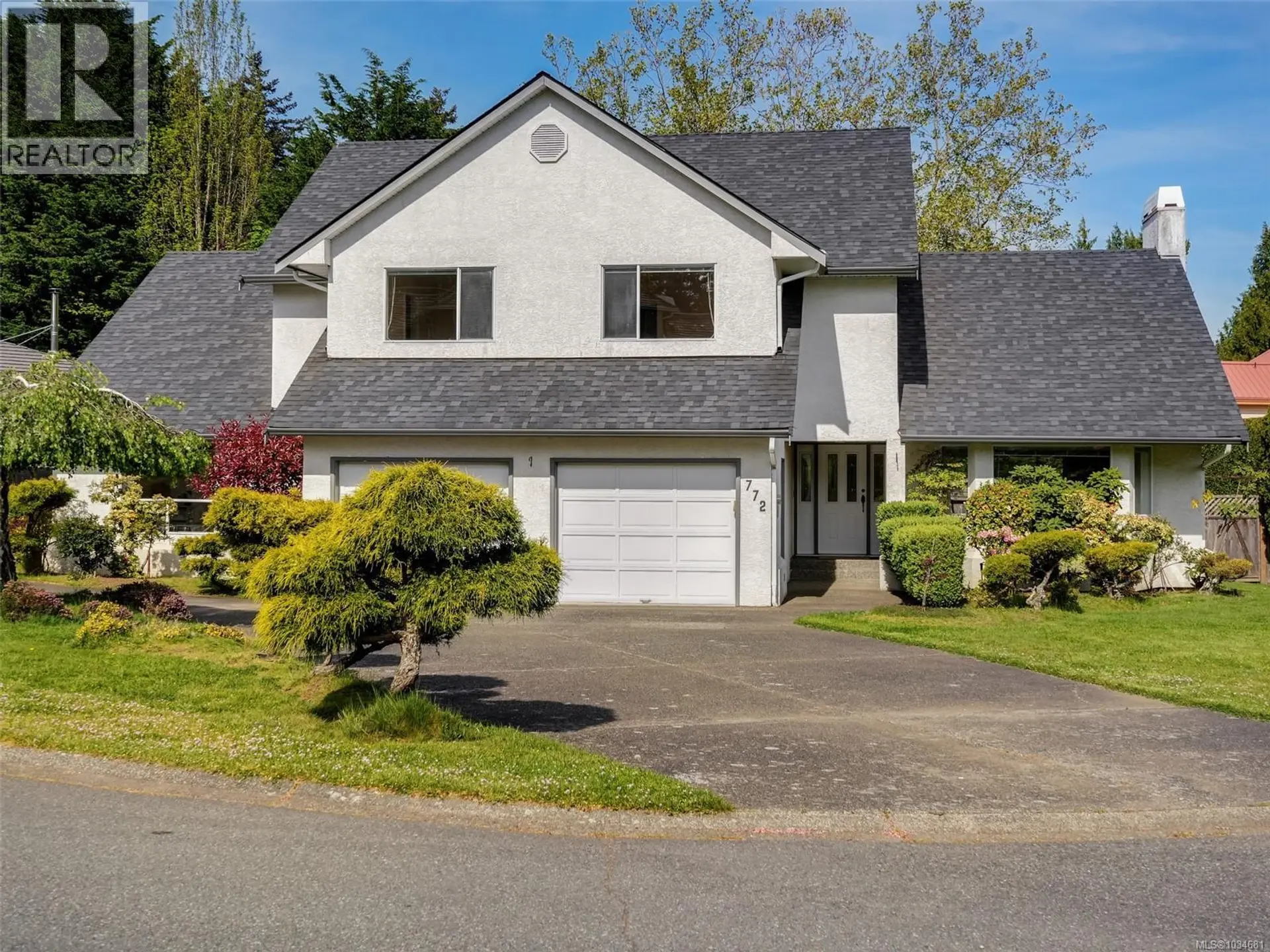 Property at 772 Wesley Crt, Saanich, BC
