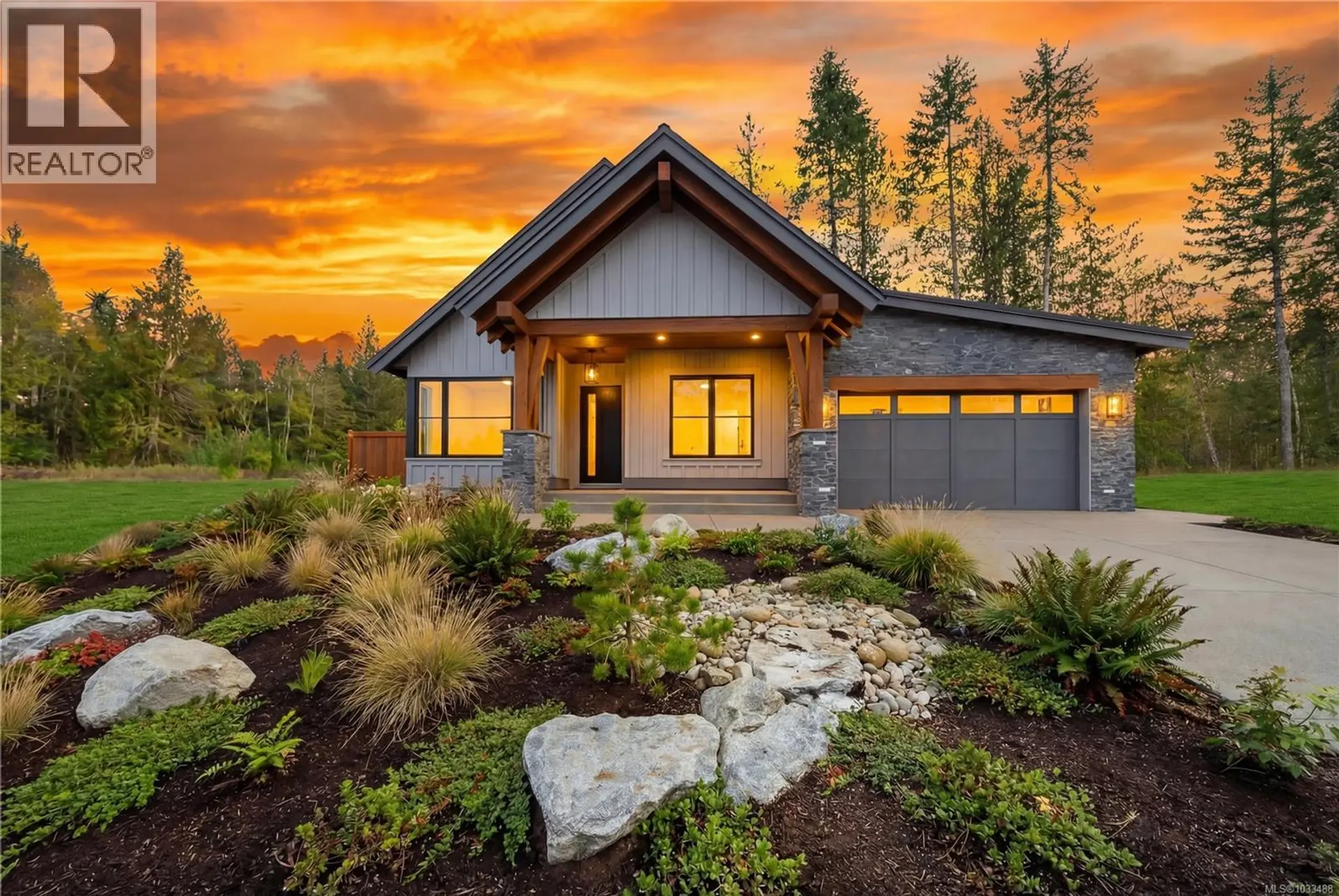 Property at 531 Hole-in-One Dr, Qualicum Beach, BC