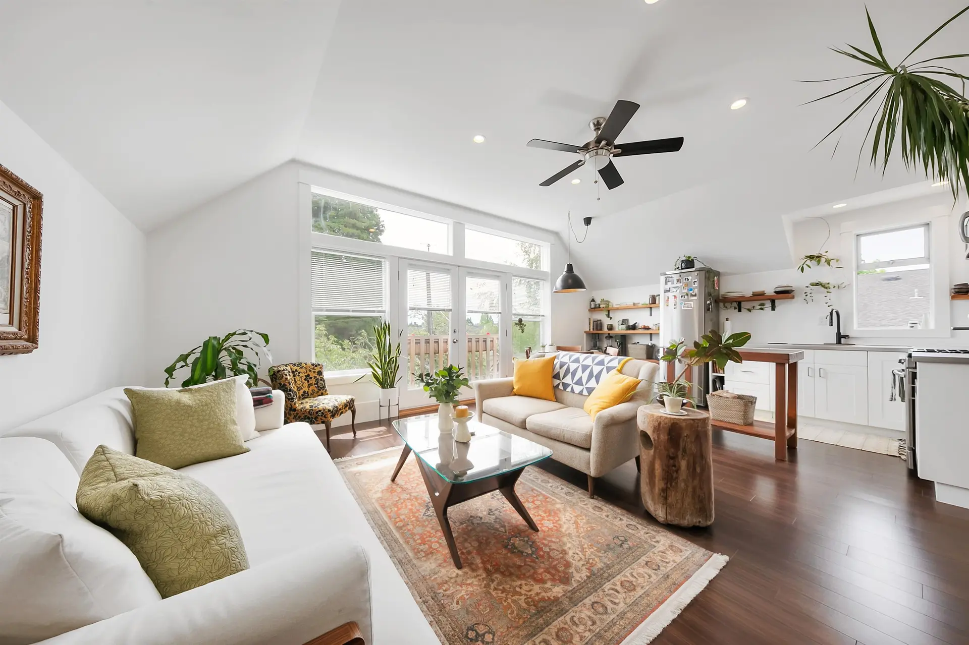 Property at 827 E 16th Avenue, Vancouver, BC