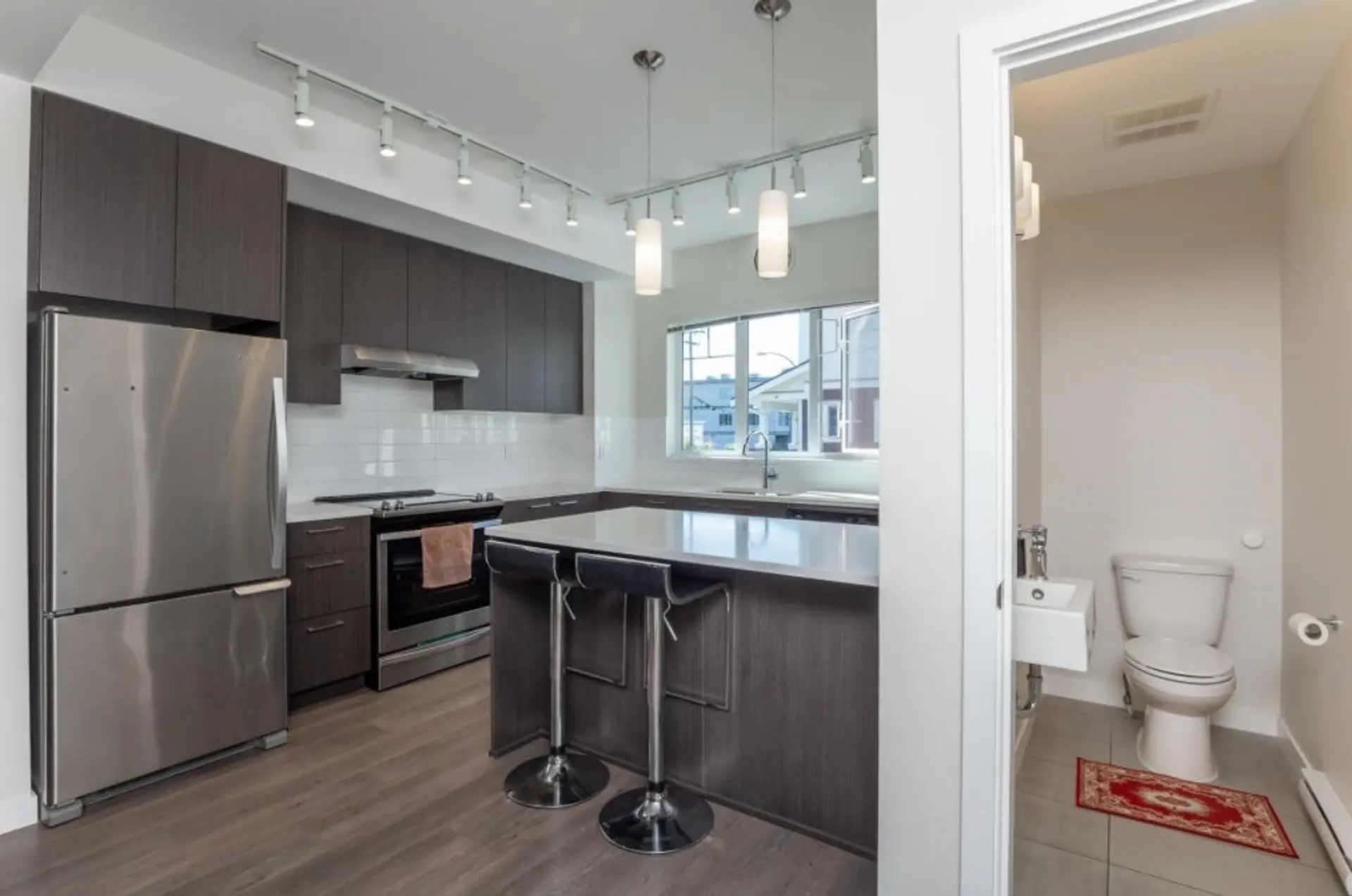 #24 2799 Allwood Street - Image 4