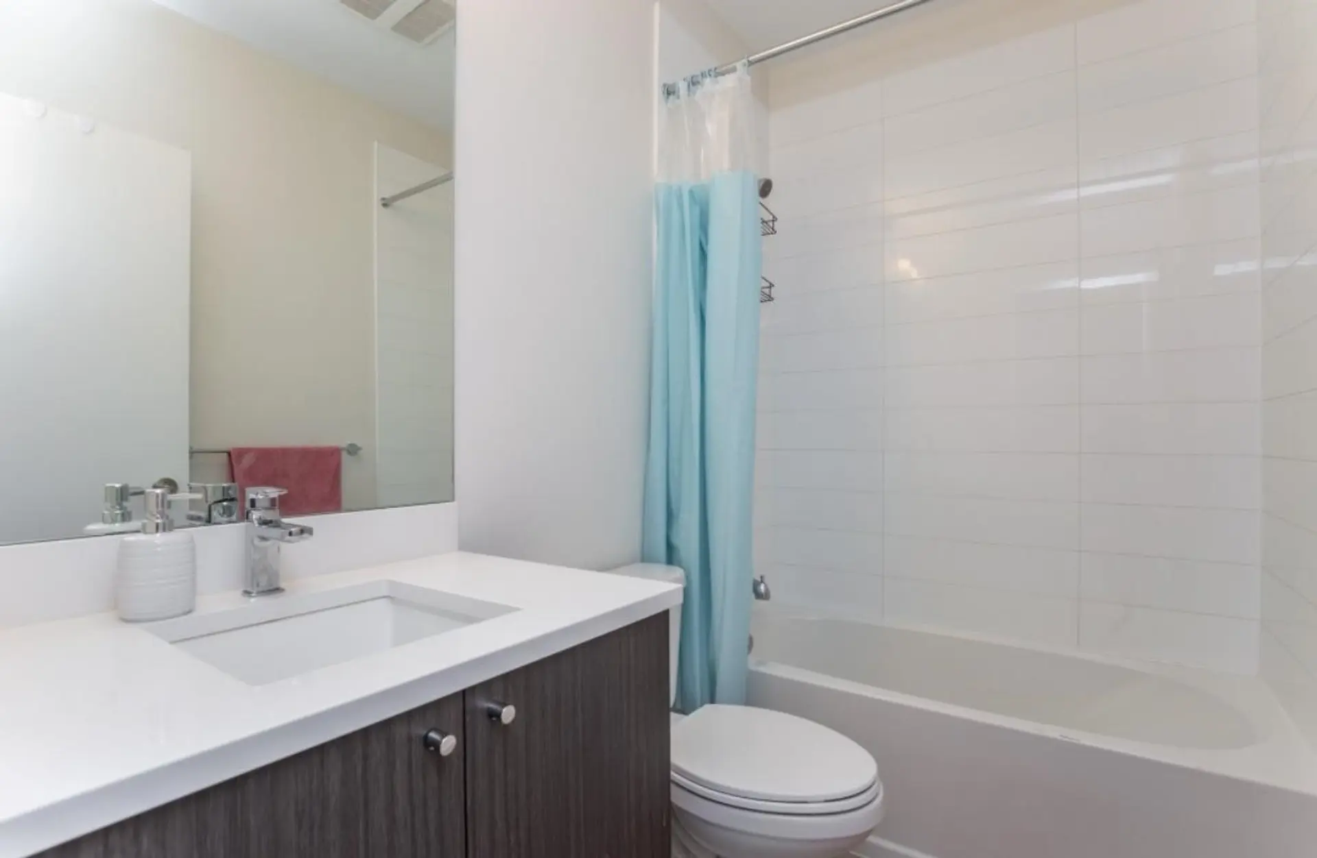 #24 2799 Allwood Street - Image 8