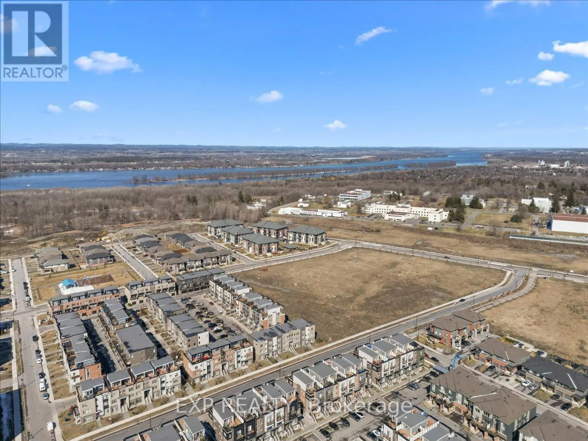 808 MIKINAK ROAD - Image 19