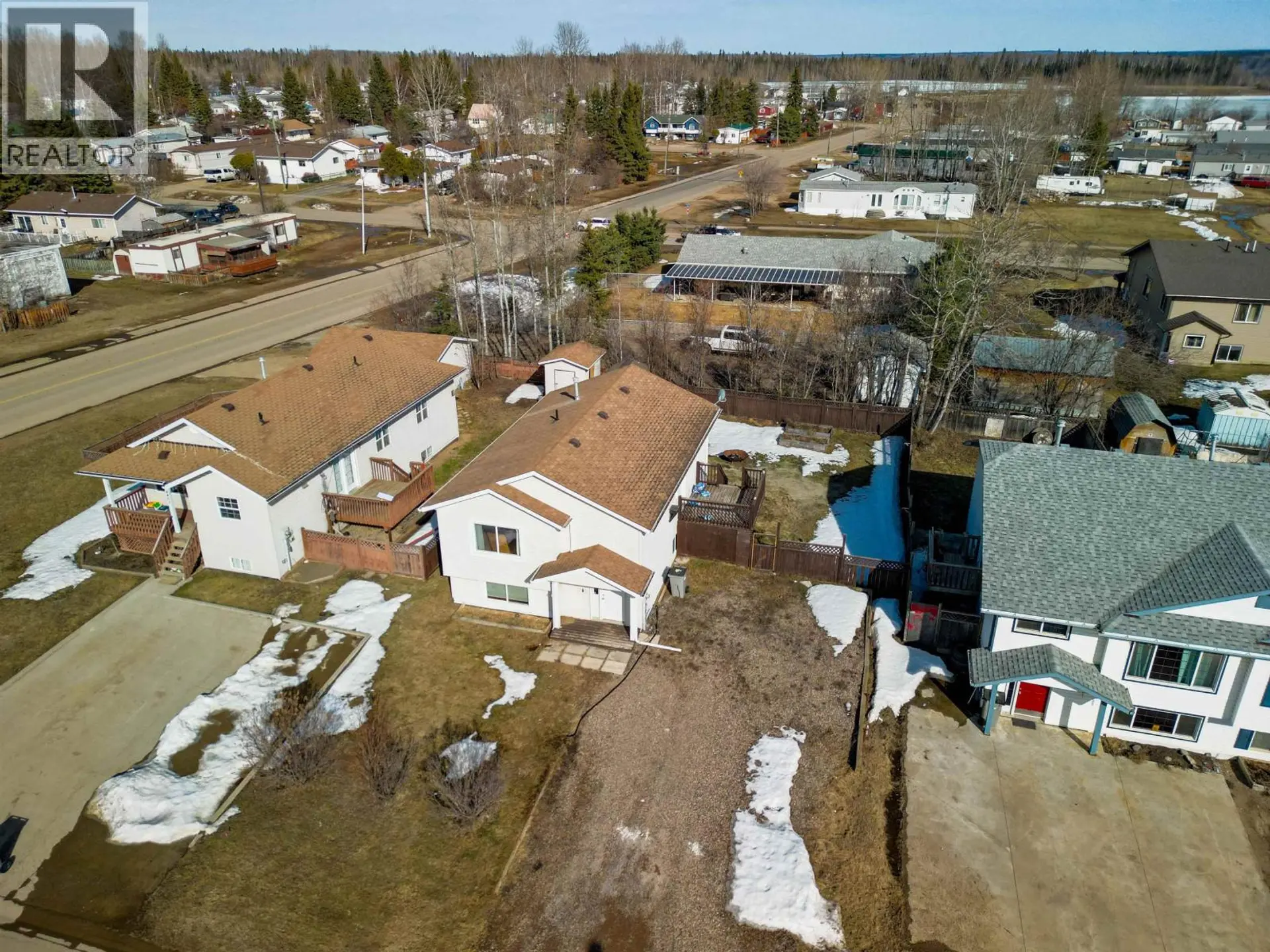 4405 HERITAGE CRESCENT - Image 2