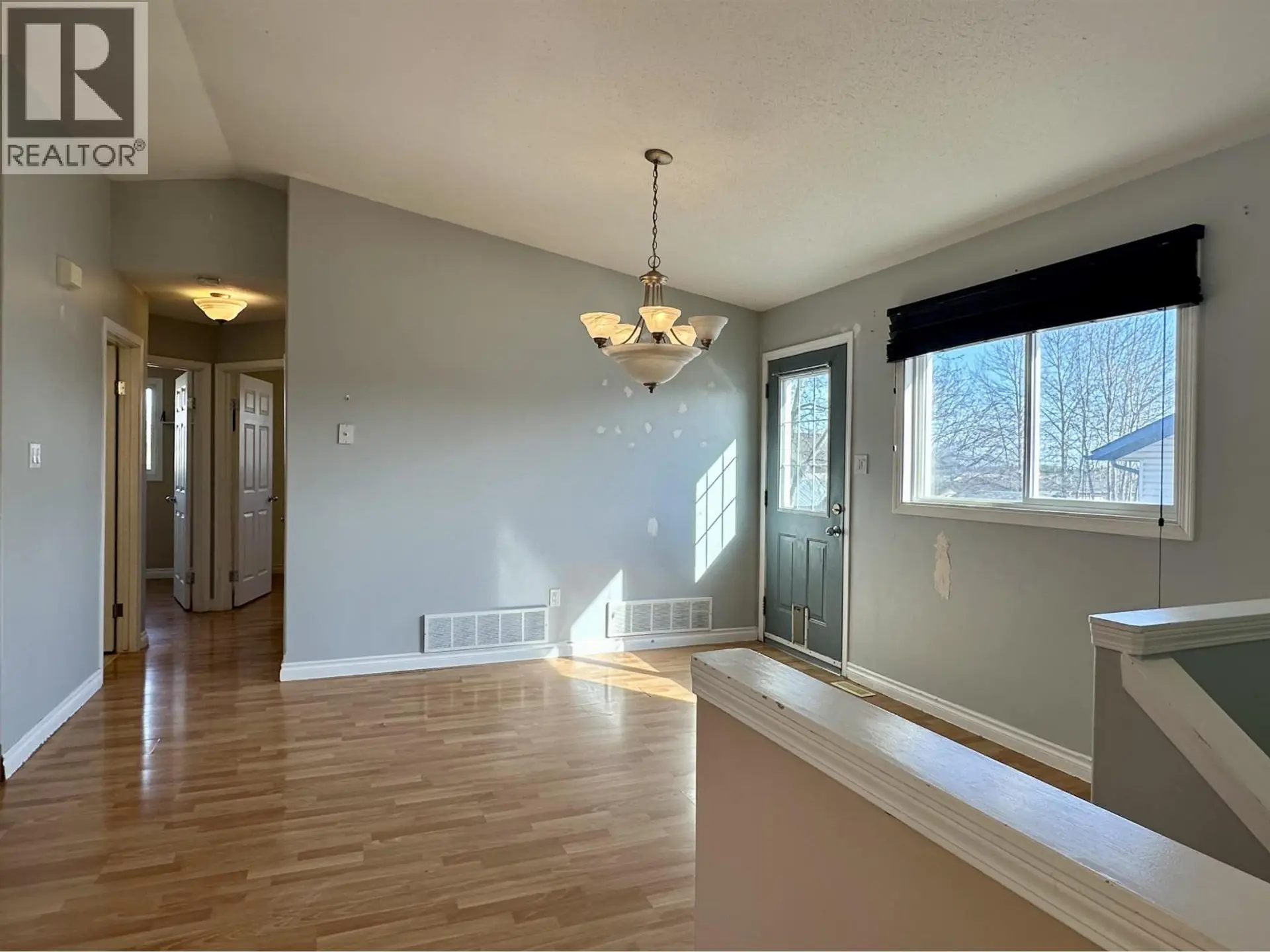 4405 HERITAGE CRESCENT - Image 3