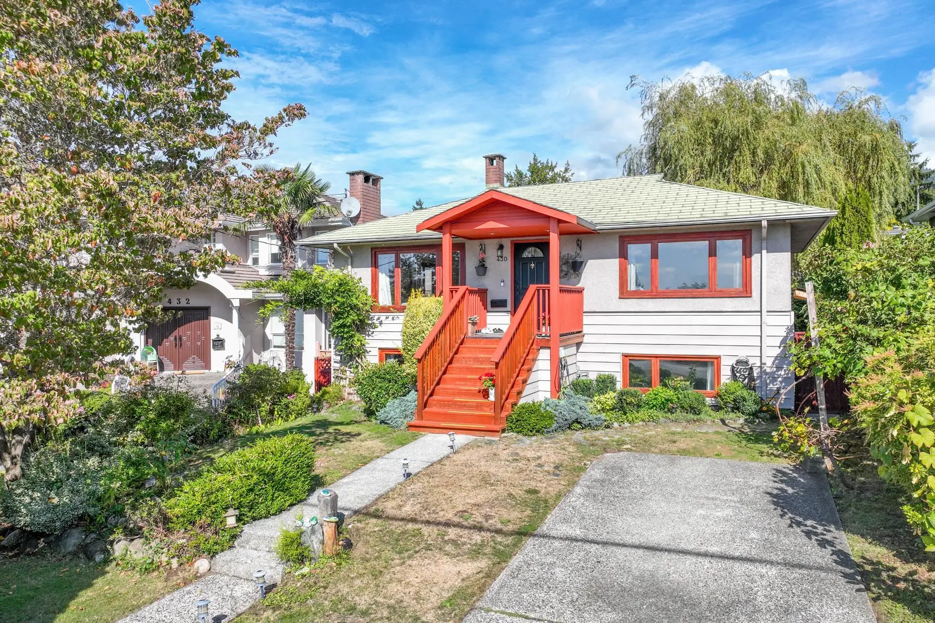 Property at 430 W Kings Road, North Vancouver, BC