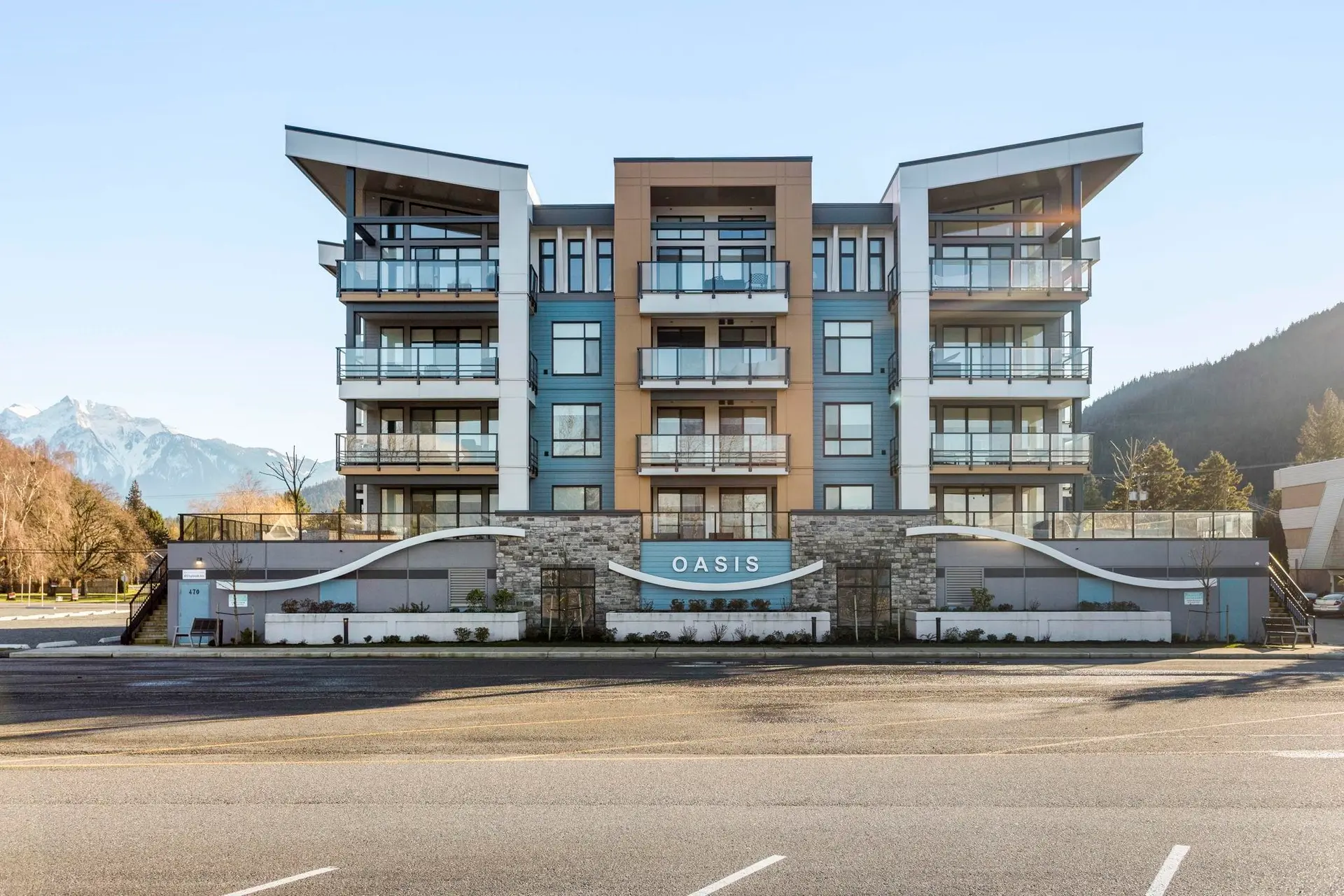 Property at #307 470 Esplanade Avenue, Harrison Hot Springs, BC