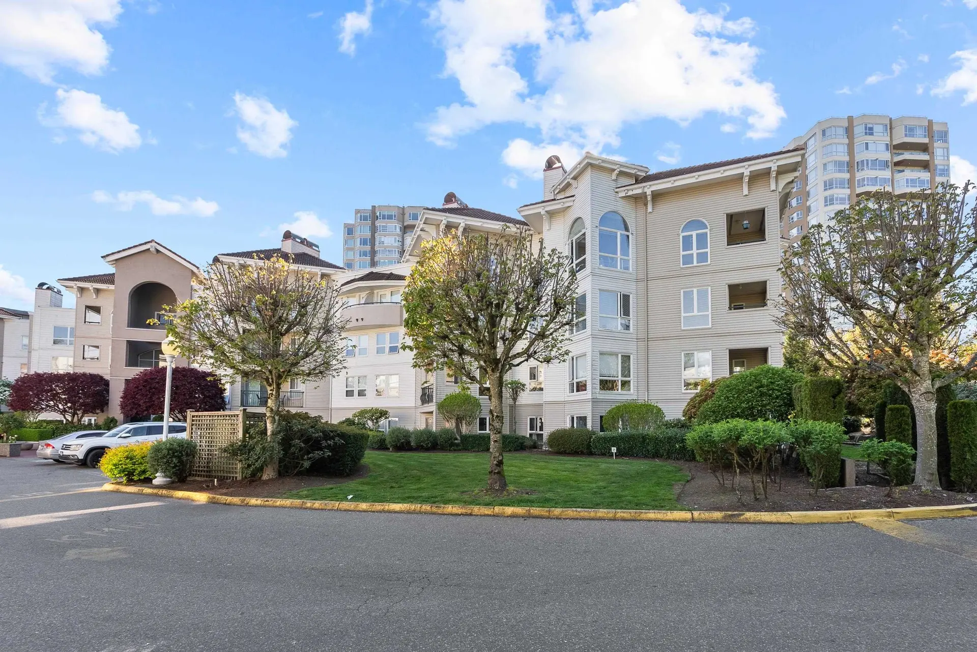 Property at #206 3172 Gladwin Road, Abbotsford, BC