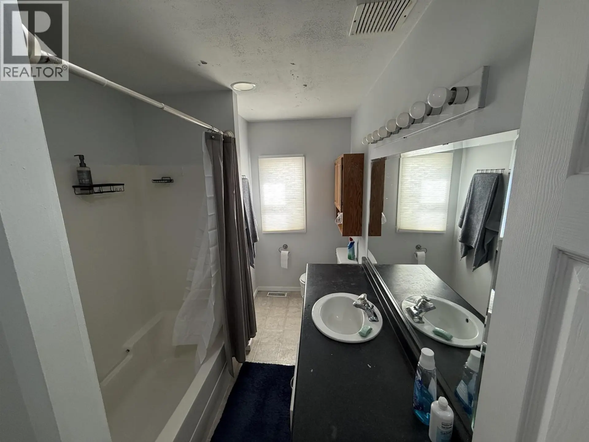 8111 E 97 AVENUE - Image 10