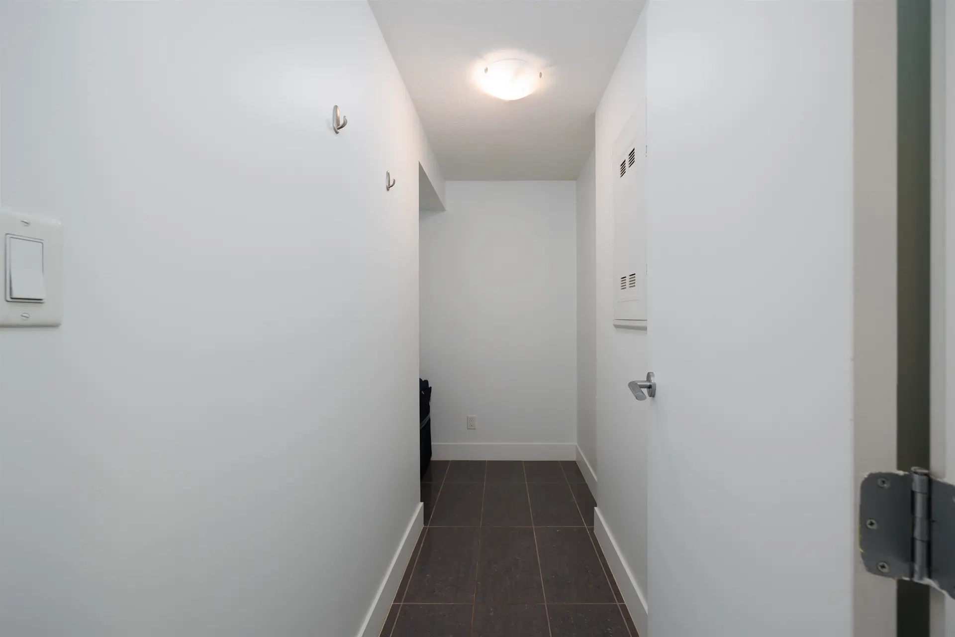 #1704 1088 Richards Street - Image 12