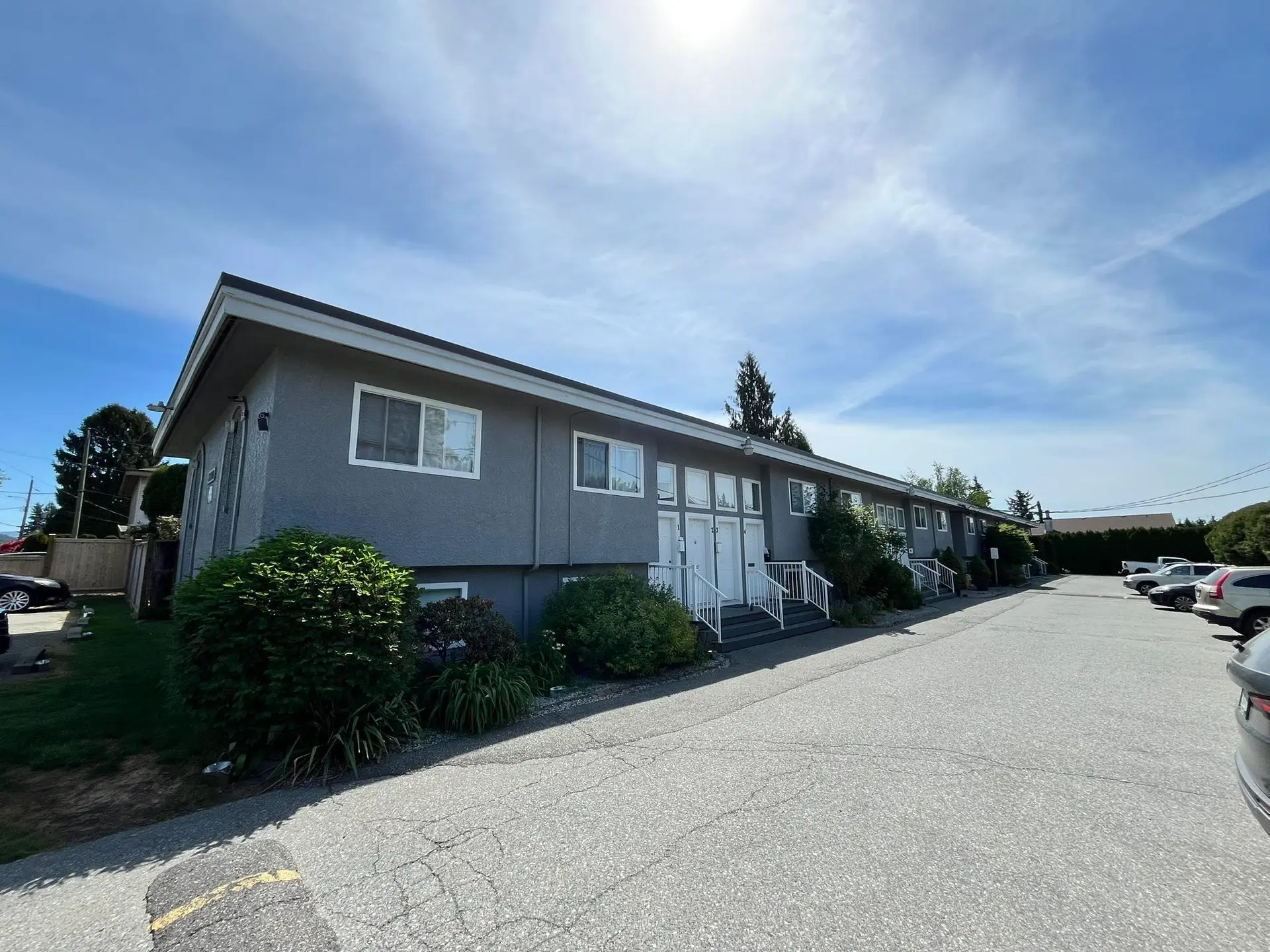 #2 33900 Mayfair Avenue - Image 3