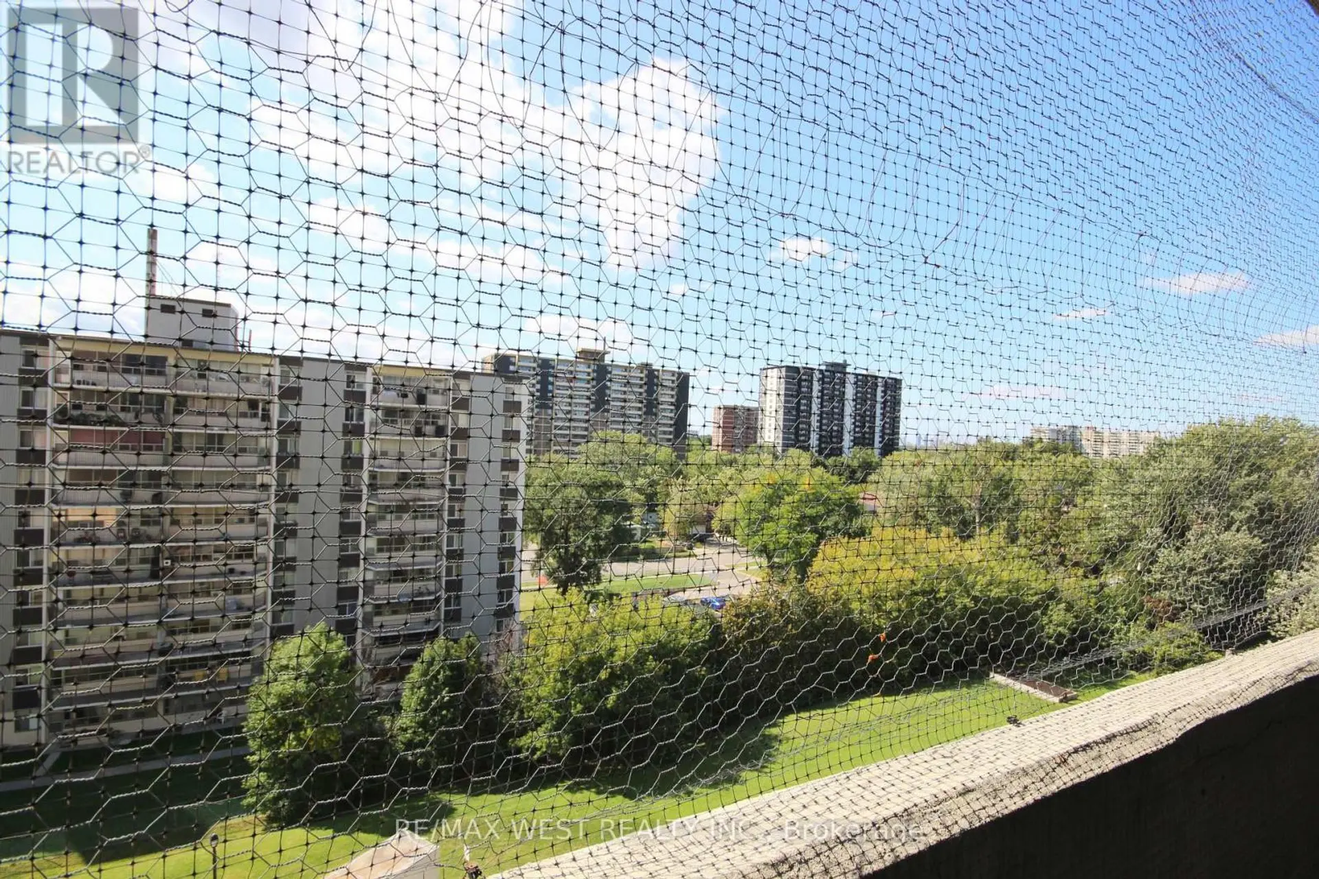 #801 3380 EGLINTON AVENUE E - Image 15