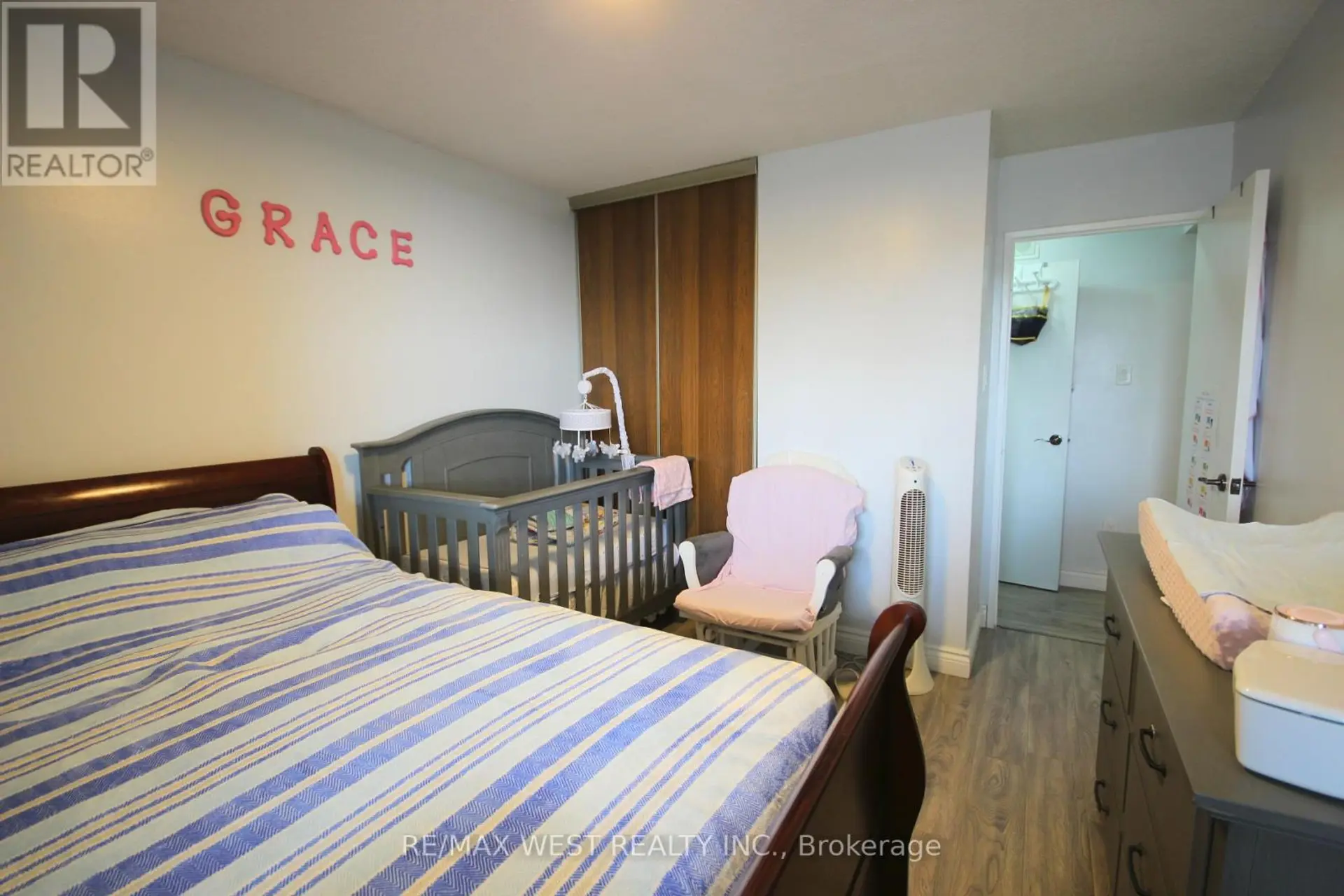 #801 3380 EGLINTON AVENUE E - Image 9