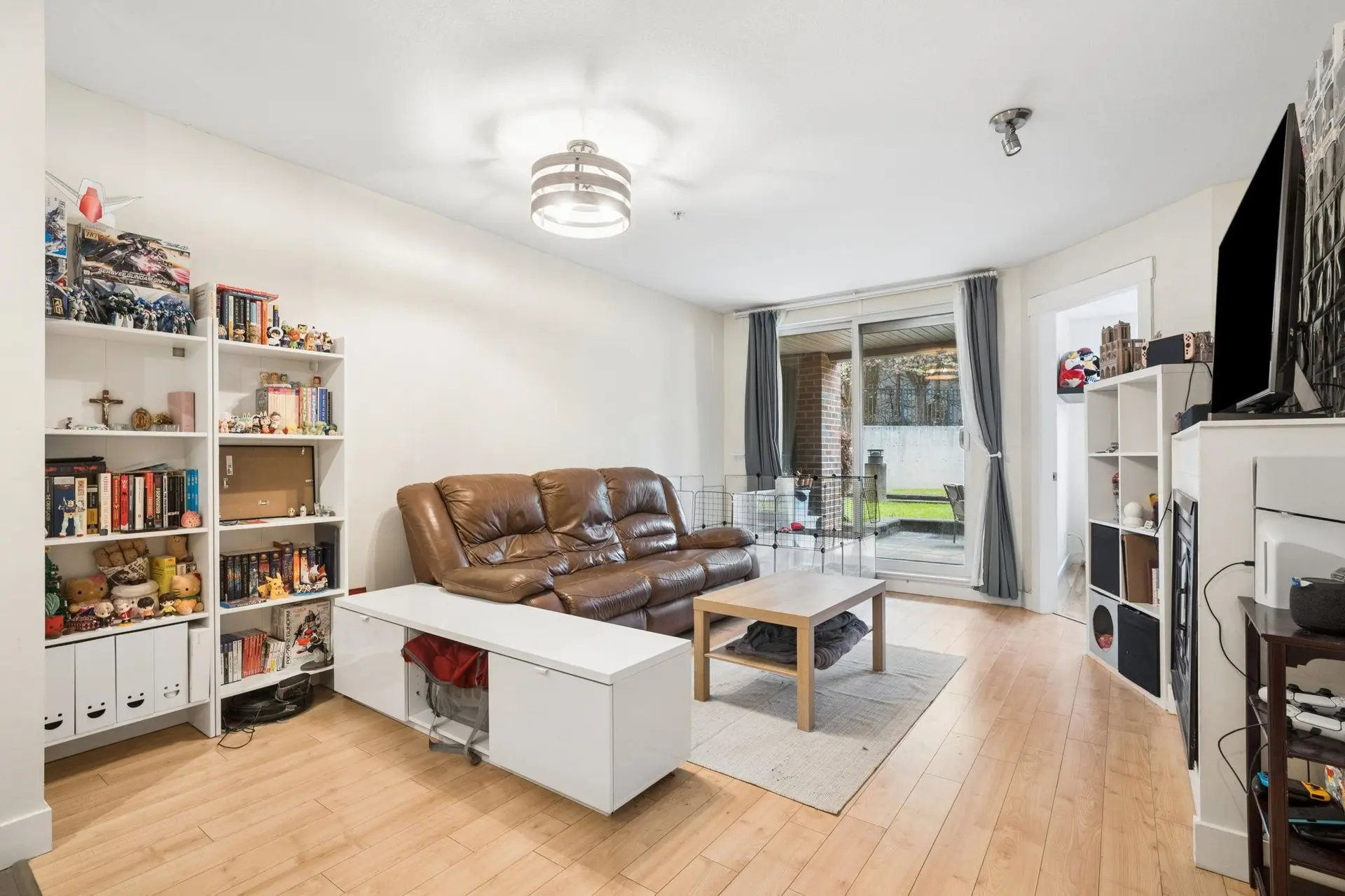 #111 10822 City Parkway - Image 3