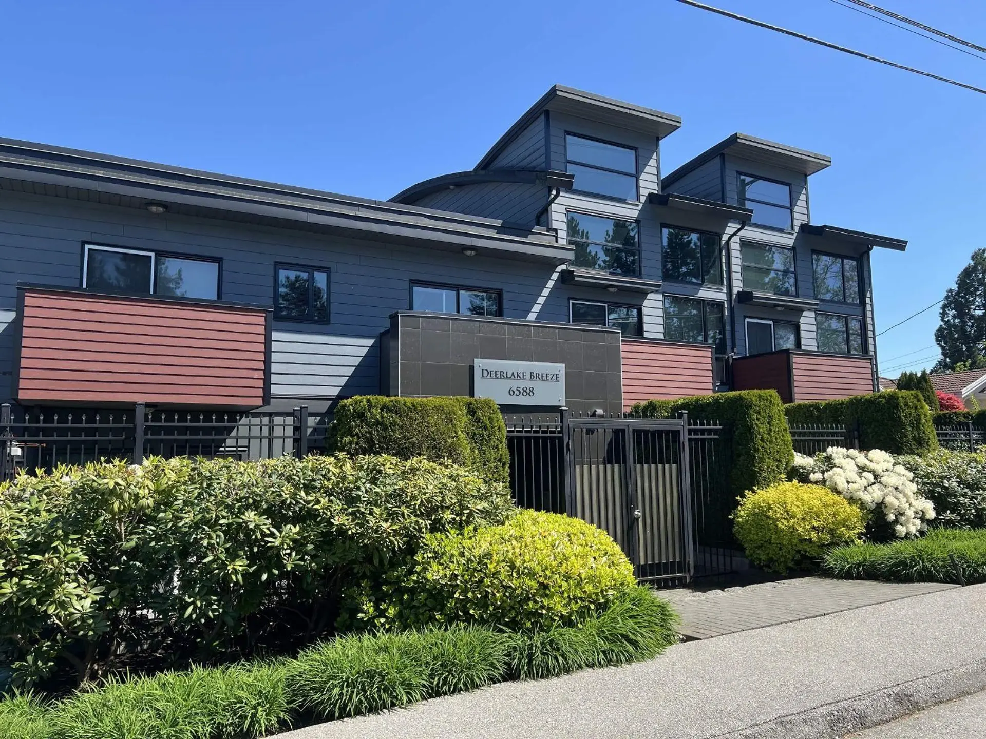#105 6588 Elgin Avenue - Image 2
