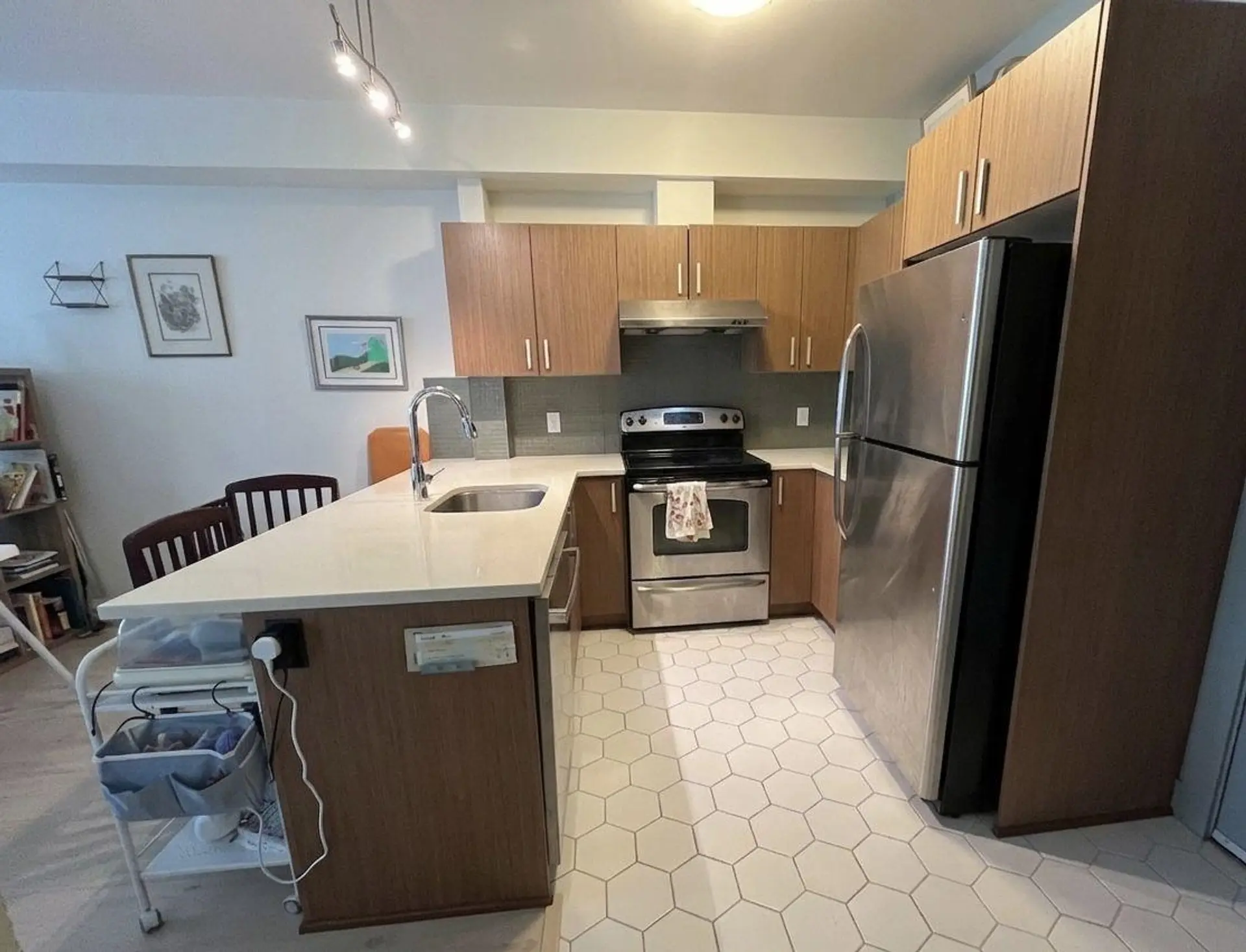 #105 6588 Elgin Avenue - Image 7