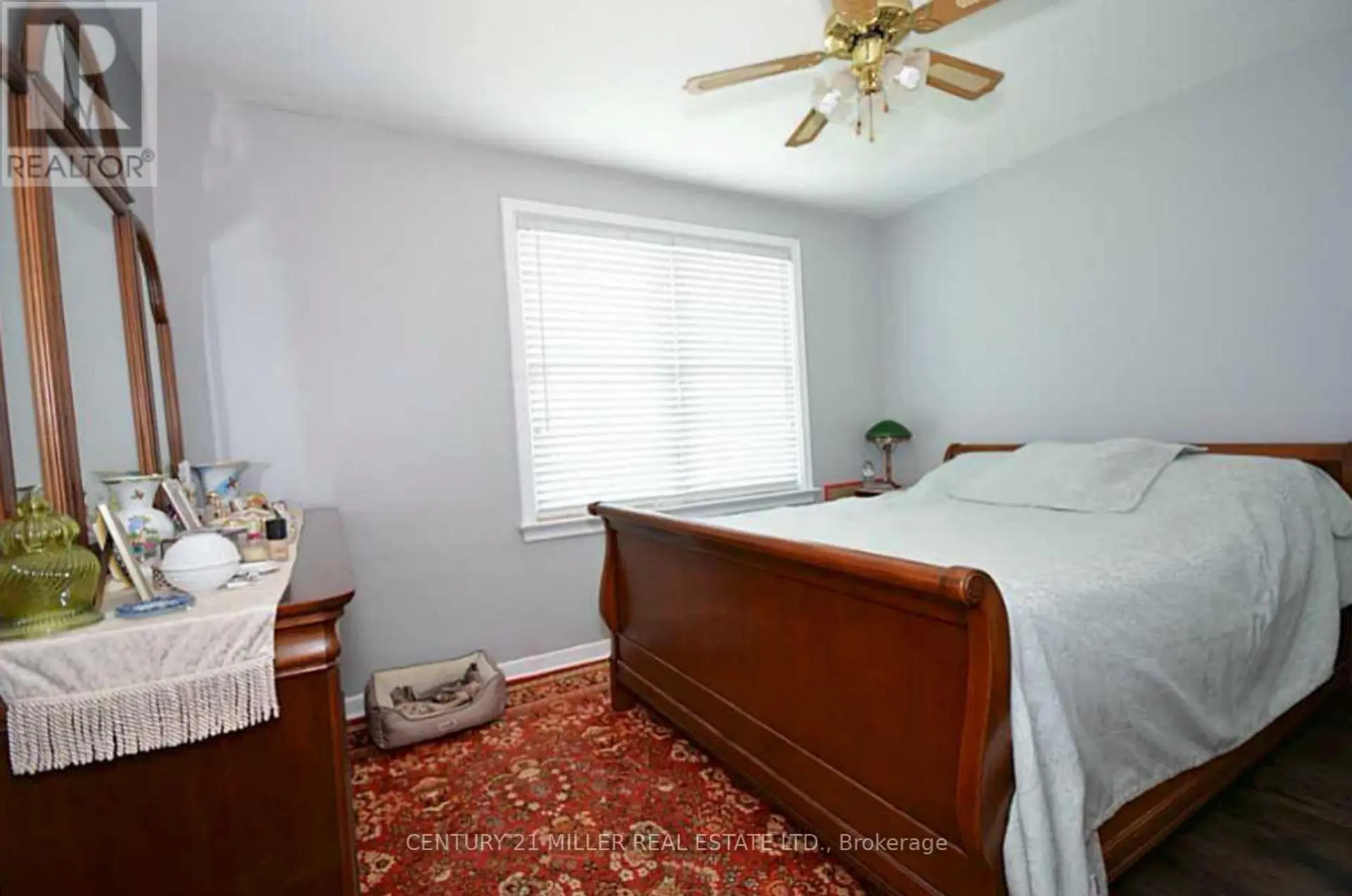 469 SCARSDALE CRESCENT - Image 5