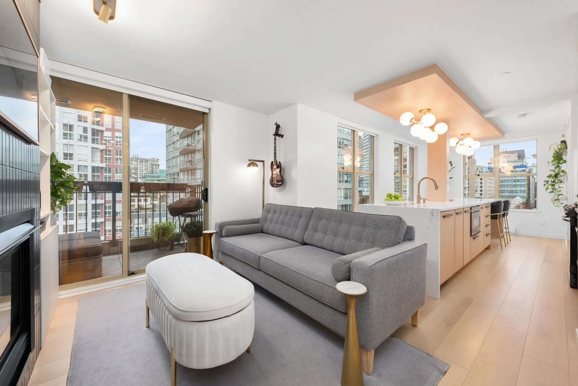 Property at #1203 969 Richards Street, Vancouver, BC