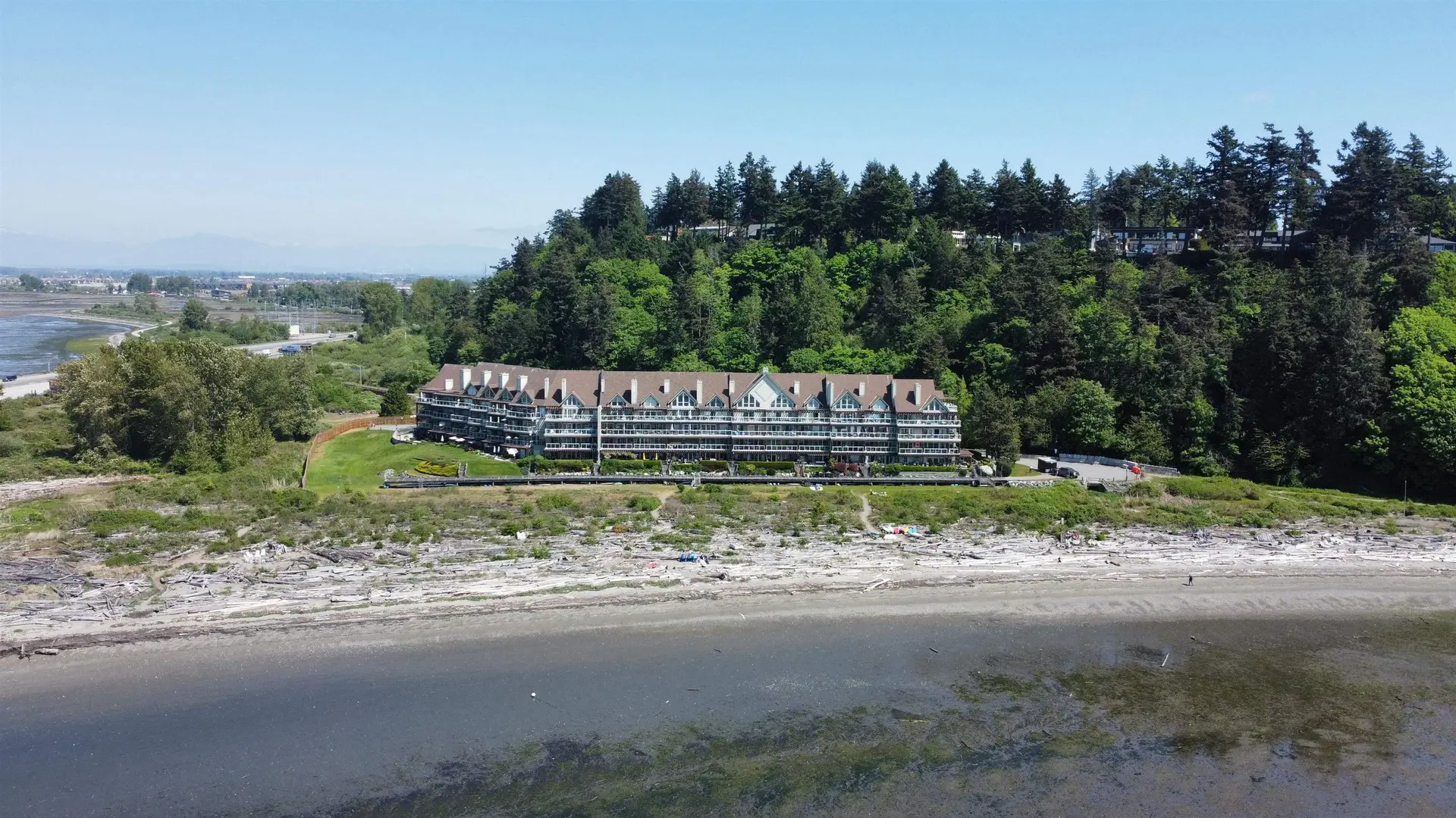 Property at #306 1120 Tsatsu Shores Drive, Delta, BC
