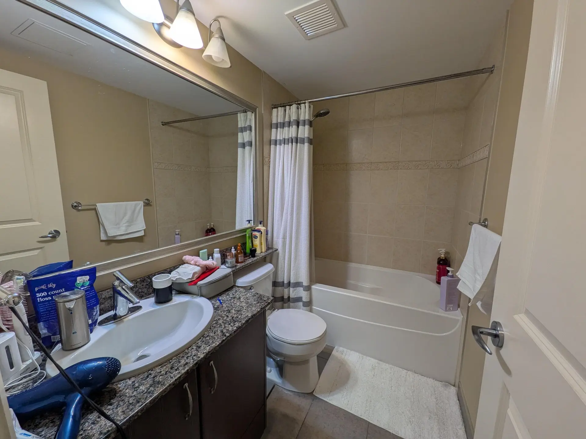 #3301 892 Carnarvon Street - Image 10