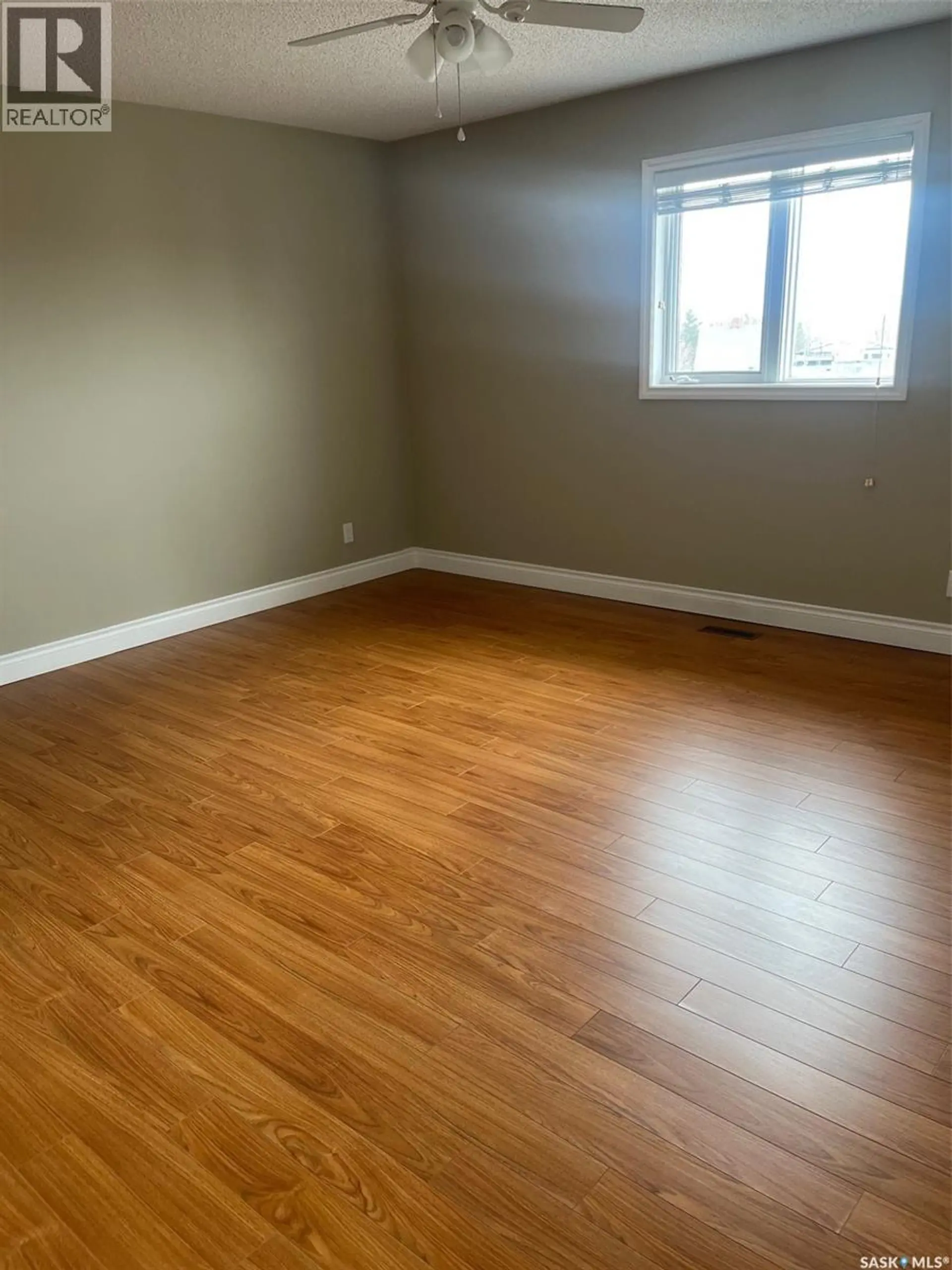 #304 408 Heritage DRIVE - Image 11