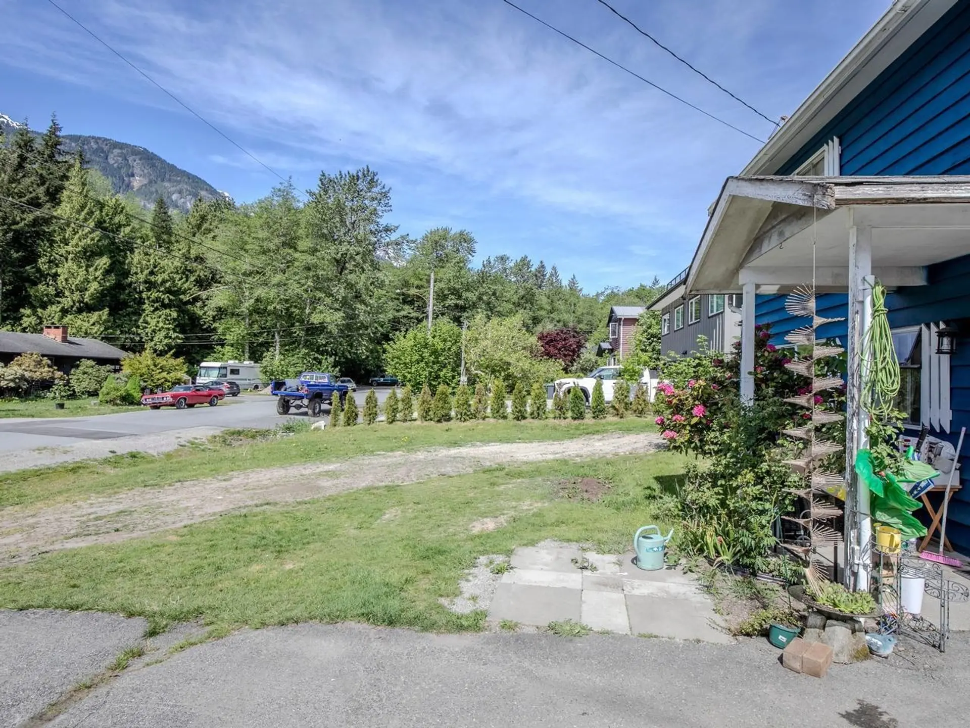 42066 Birken Road - Image 4