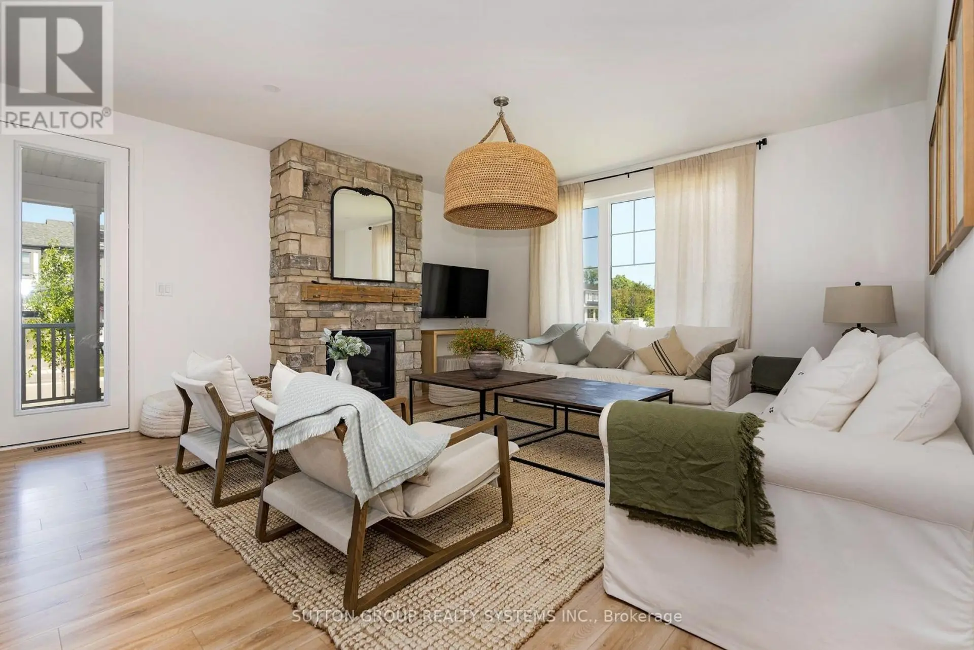 109 SYCAMORE STREET - Image 12