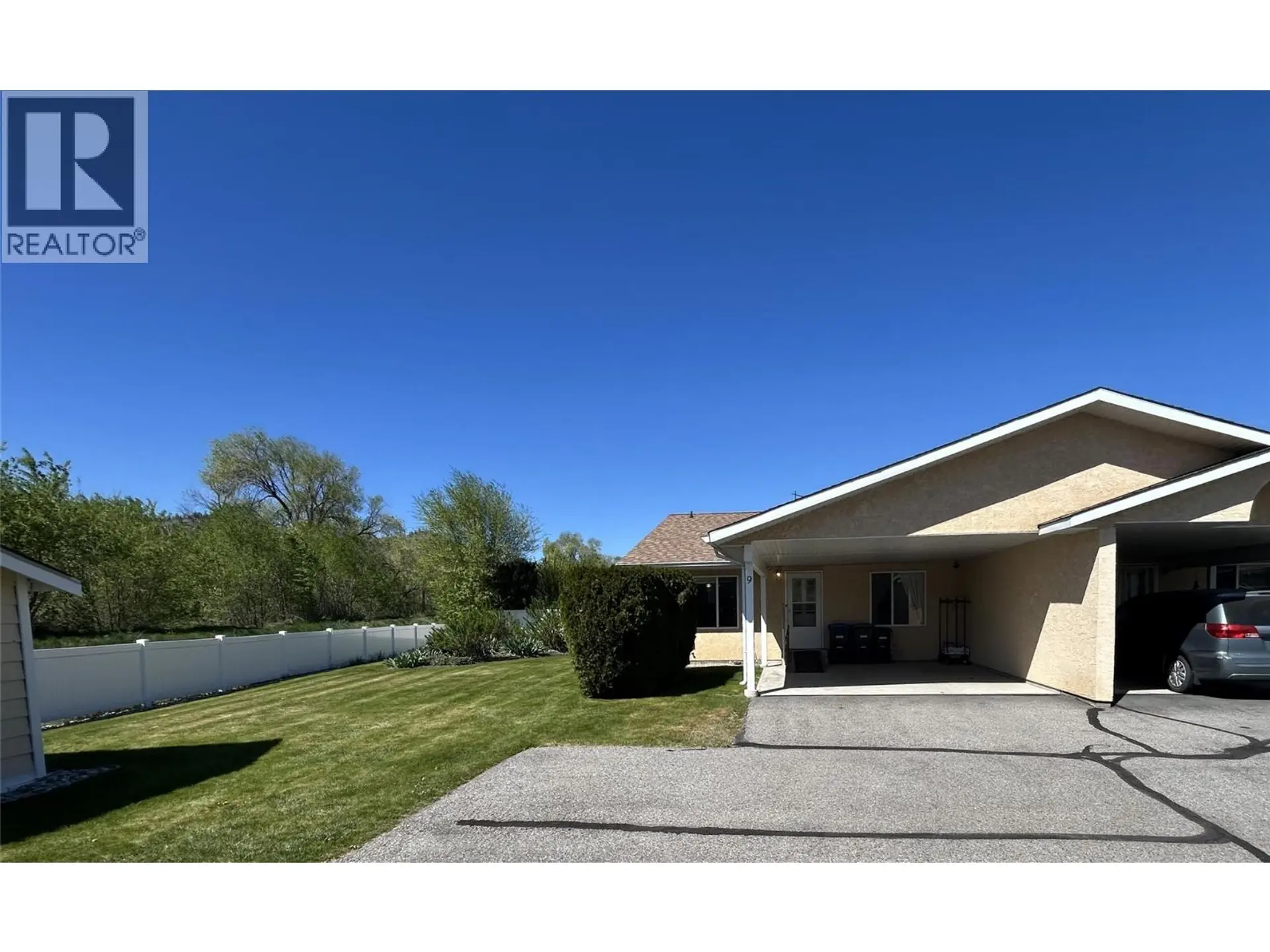 Property at #9 145 Redwing Place, Oliver, BC