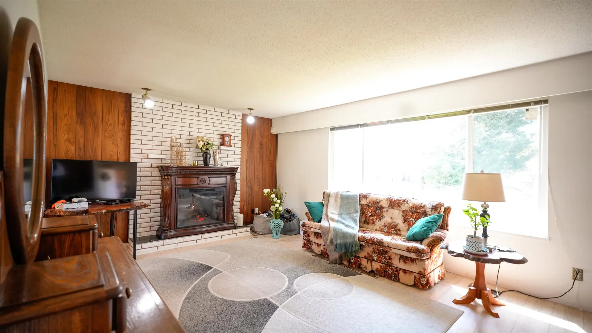 9351 Glenbrook Drive - Image 5
