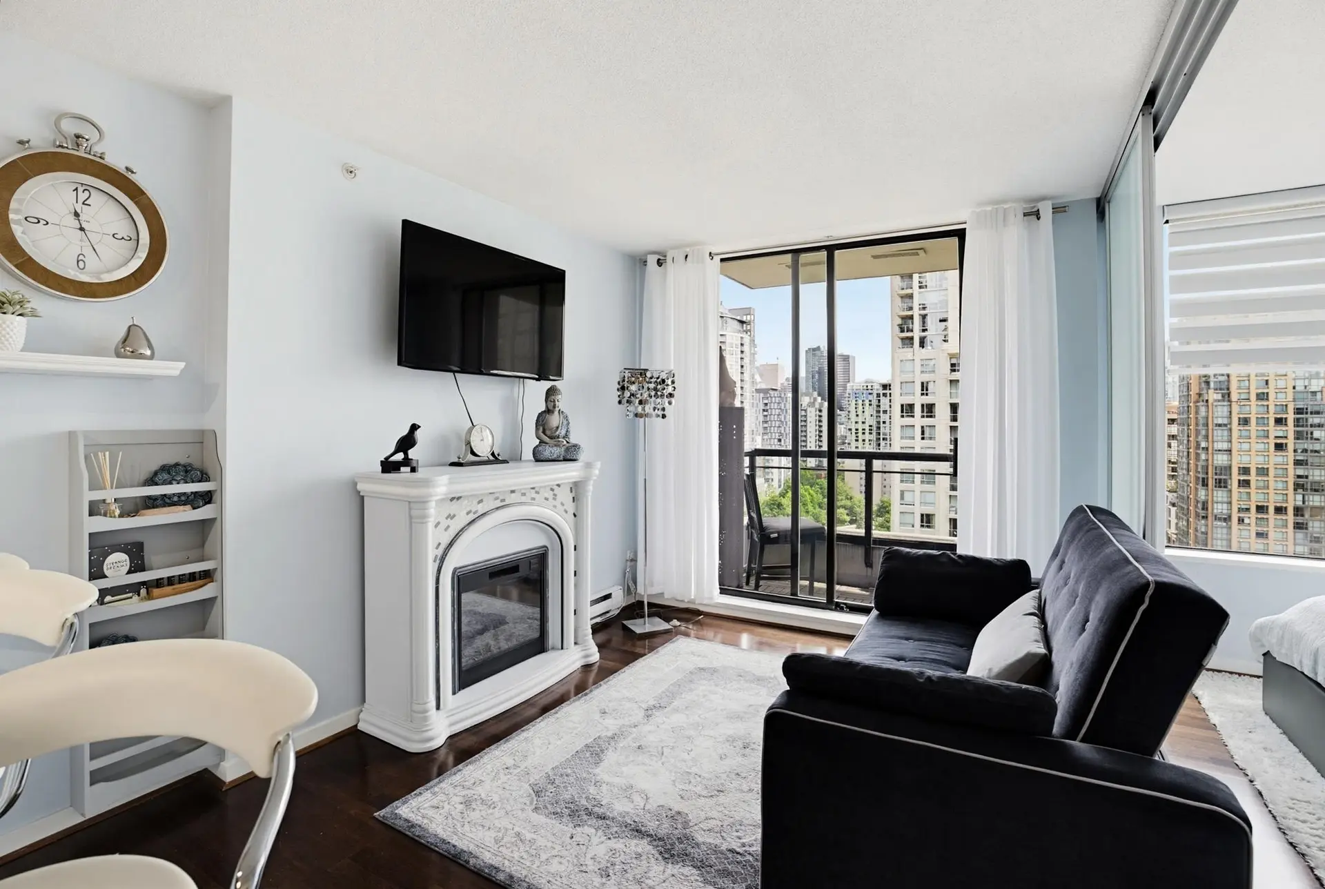 Property at #1703 1295 Richards Street, Vancouver, BC