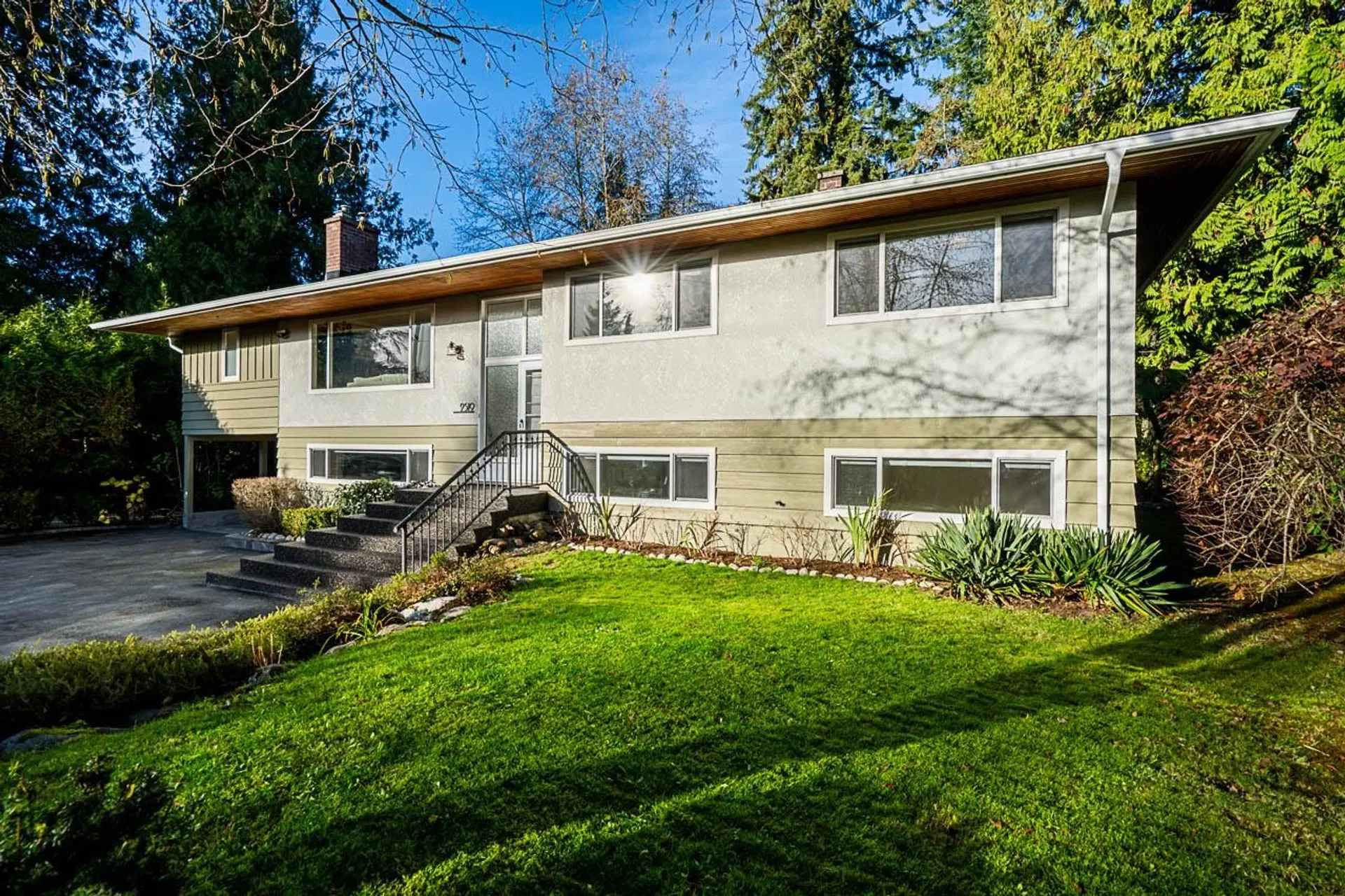 Property at 2519 East Road, Anmore, BC