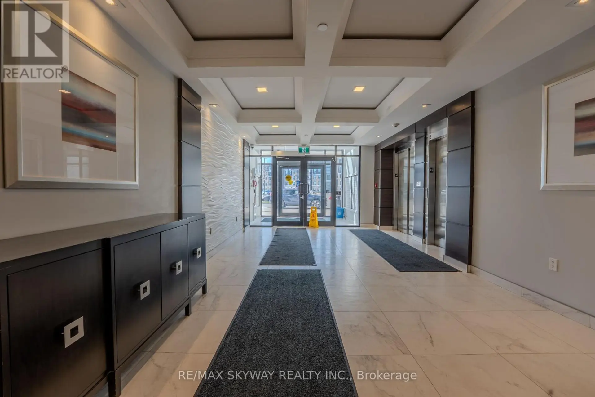 #420 640 SAUVE STREET - Image 2