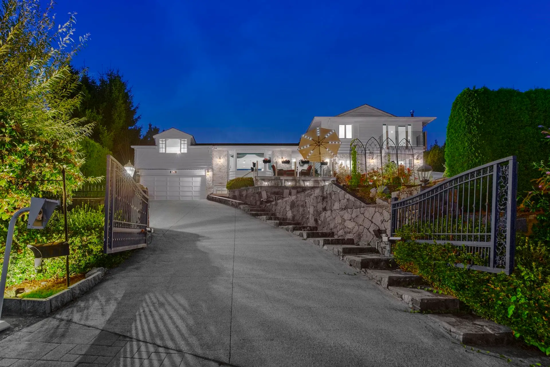 Property at 1391 Chartwell Drive, West Vancouver, BC
