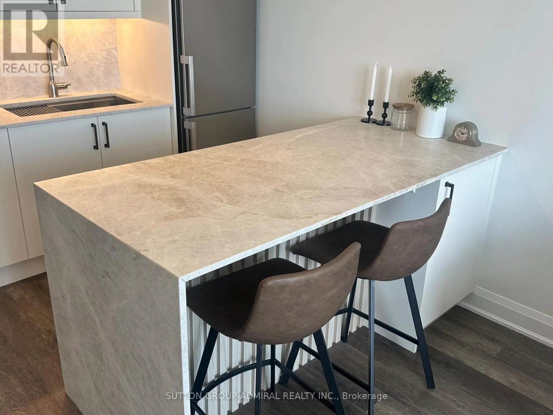 #1405 20 GATINEAU DRIVE - Image 3