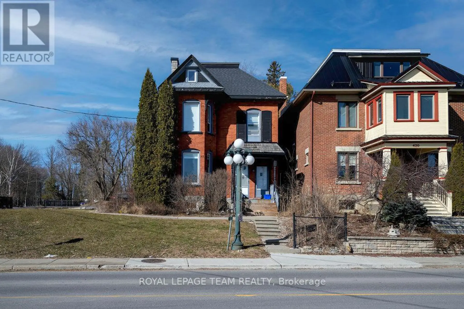 422 DONALD B MUNRO DRIVE - Image 1