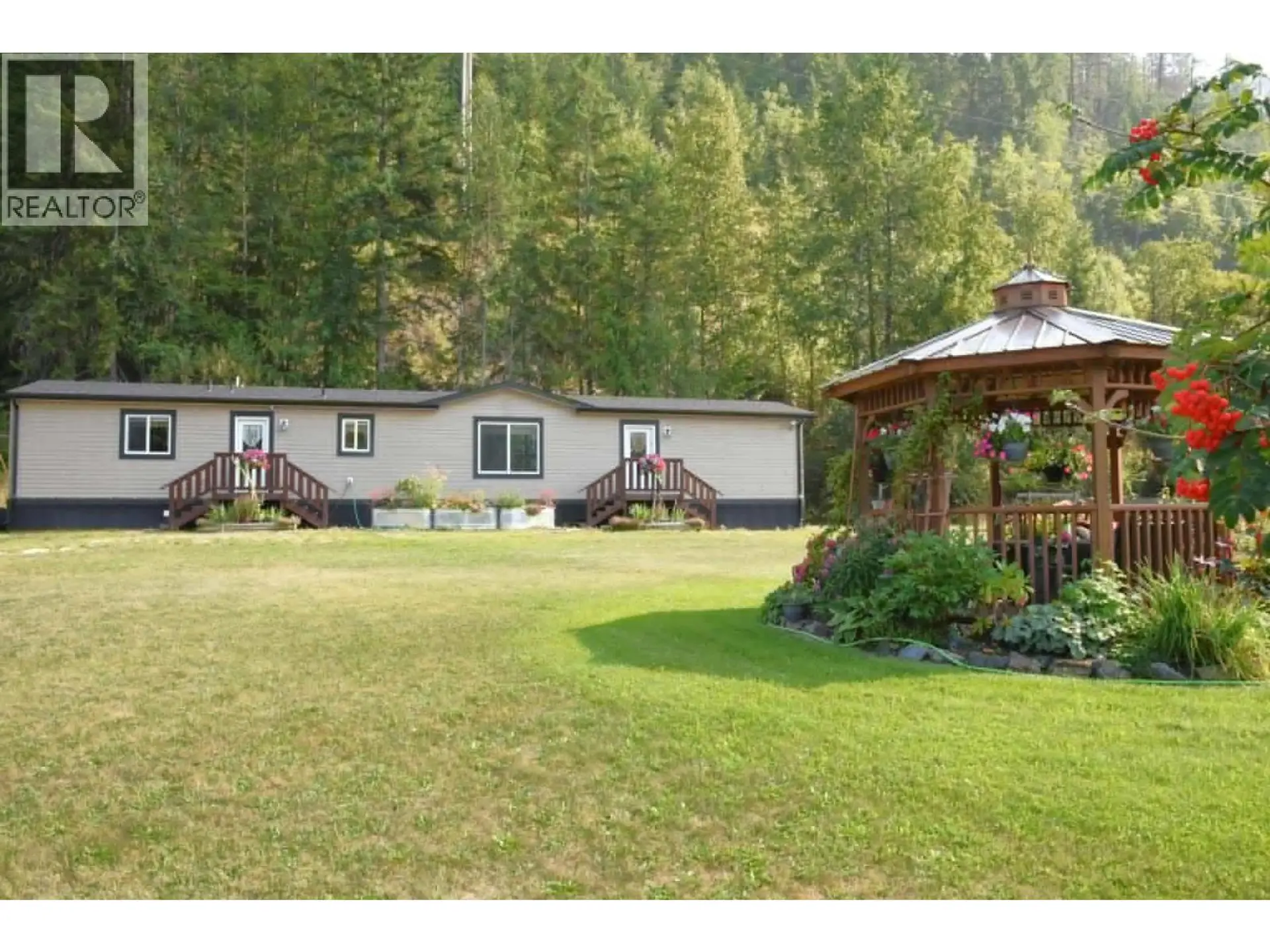 Property at 3015 Highway 6 Highway Lot# B, Nakusp, BC