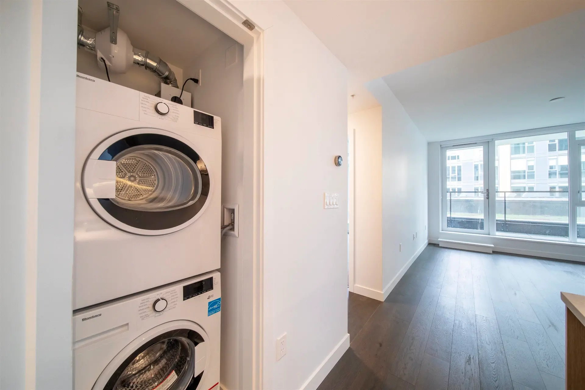 #702 8155 Capstan Way - Image 7