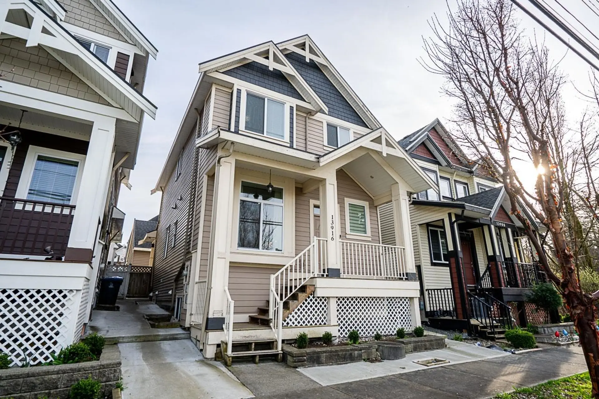 Property at 13916 60 Avenue, Surrey, BC